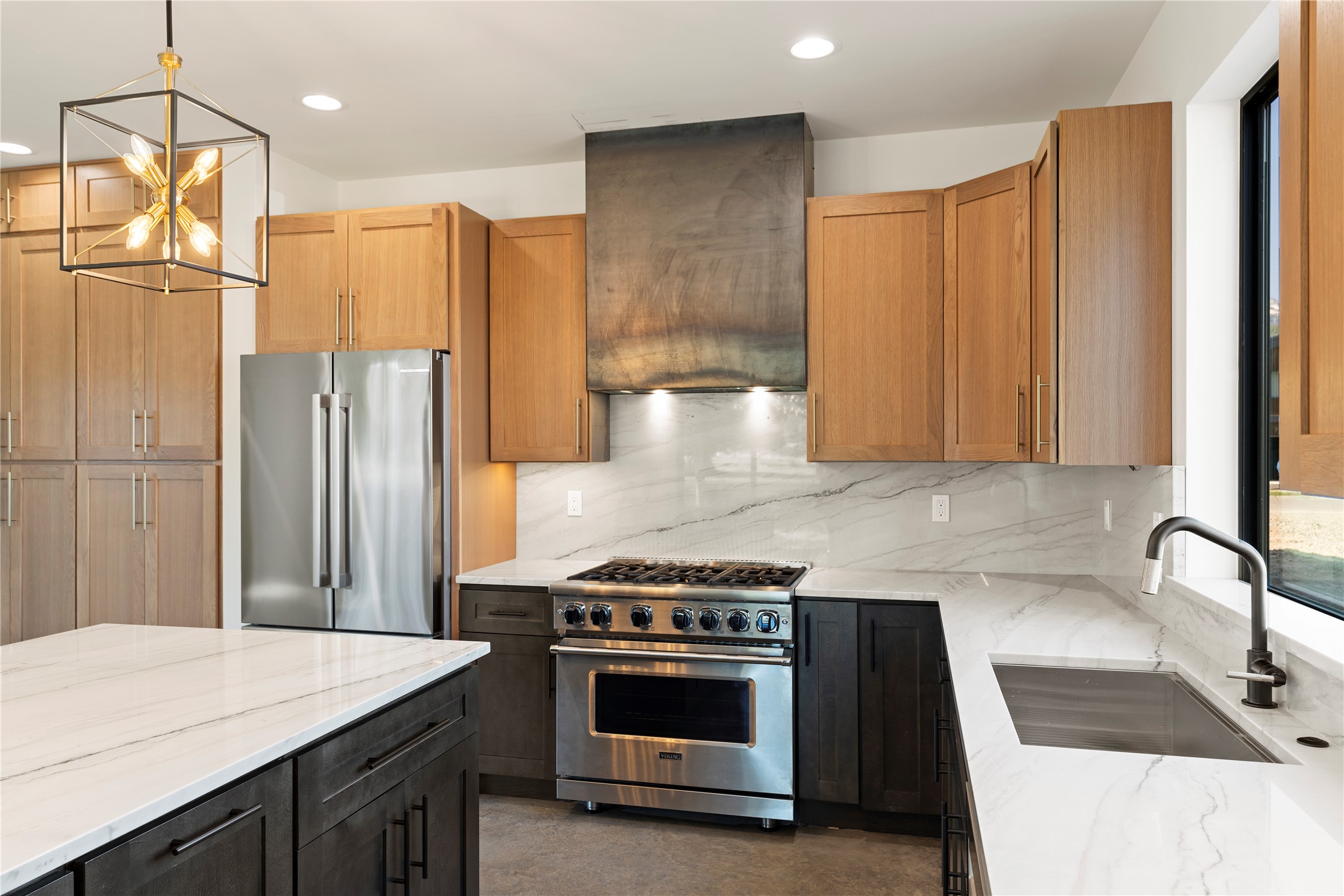 703 Cottonwood Court