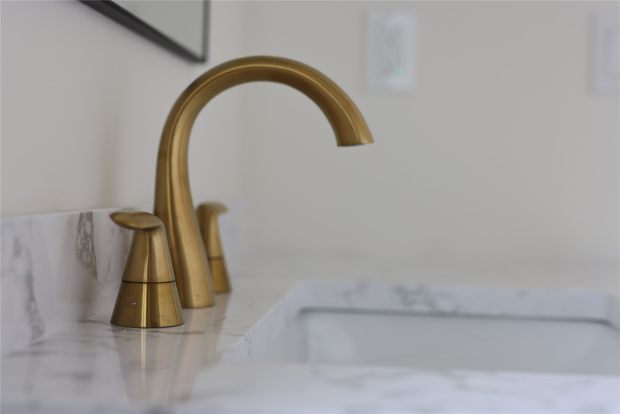 703 Cottonwood Court