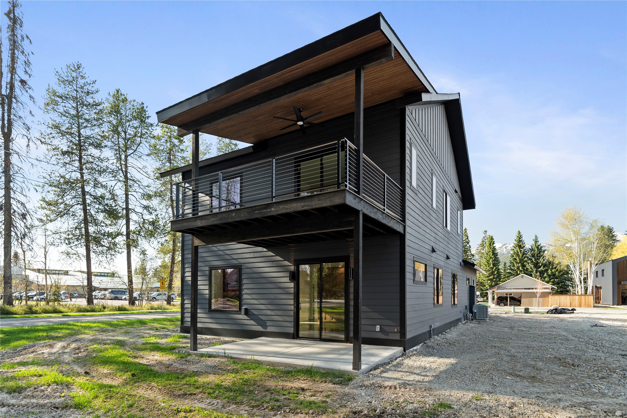 703 Cottonwood Court