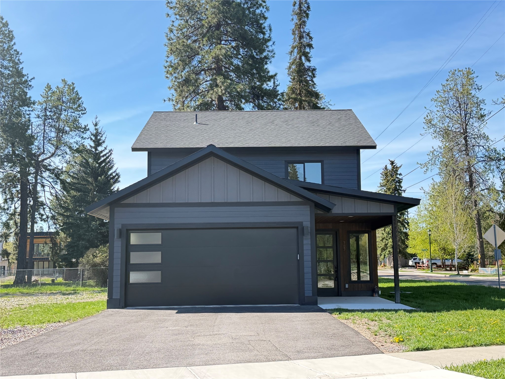 703 Cottonwood Court