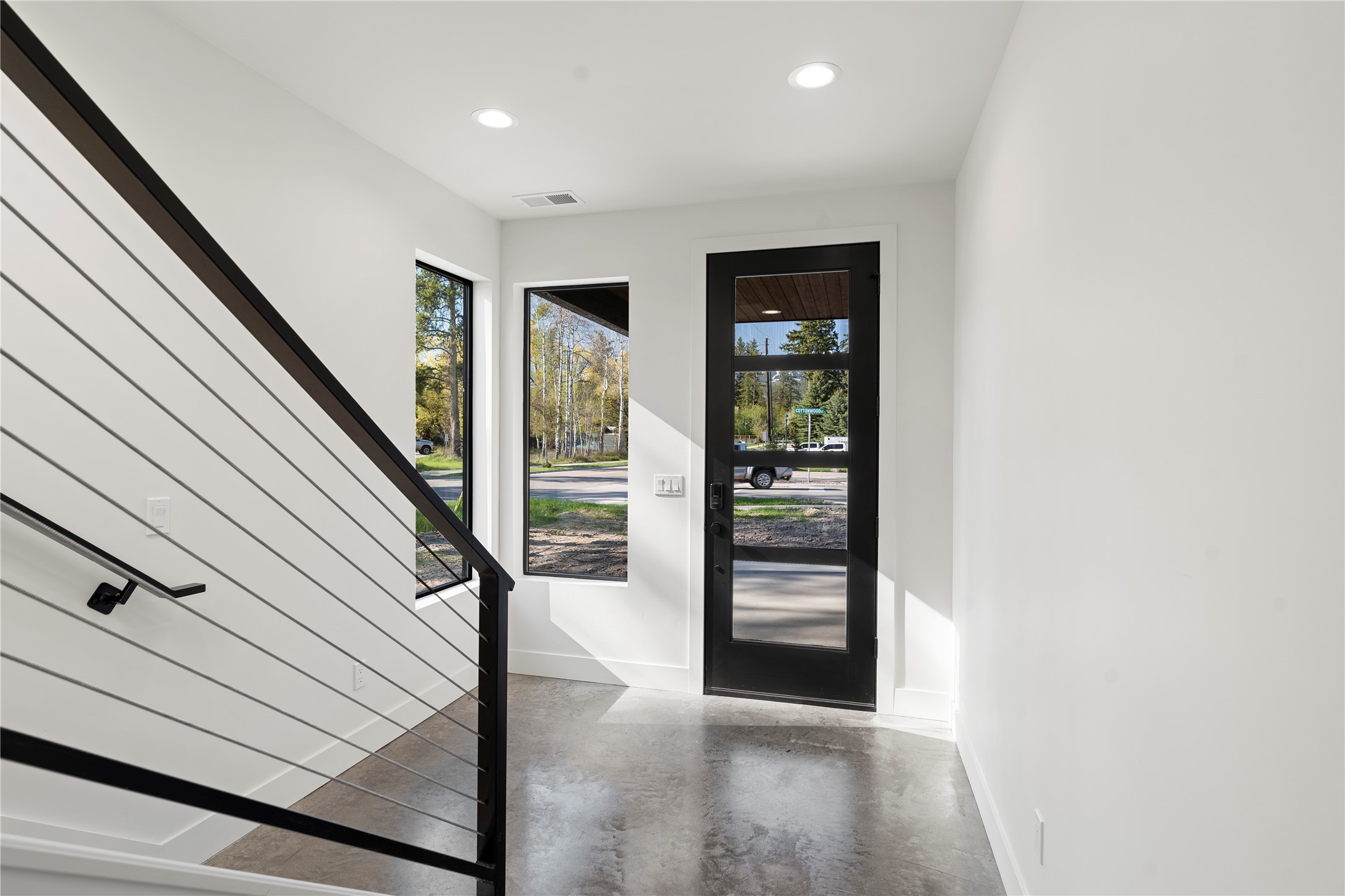 703 Cottonwood Court