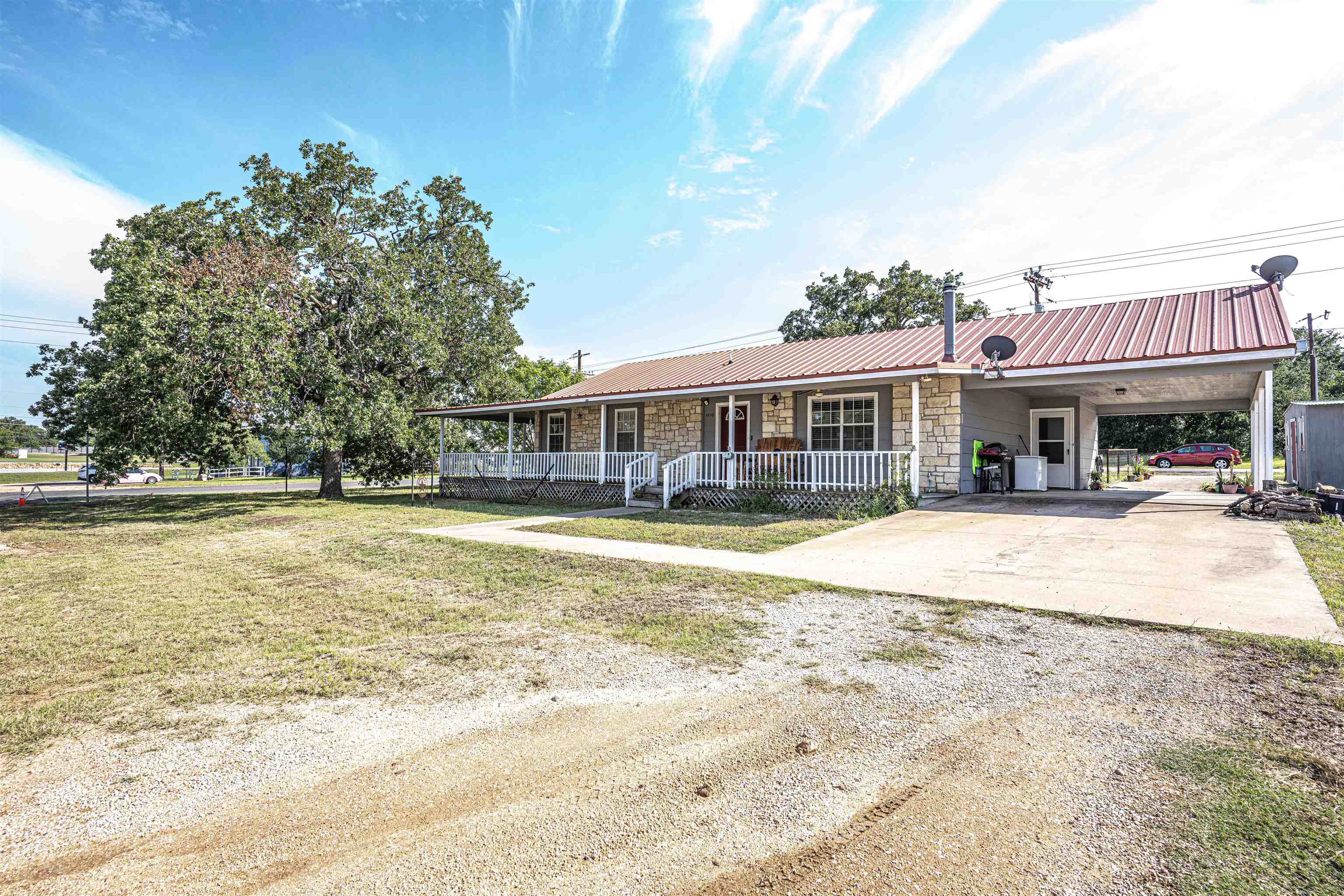 1810 Ridgeview
