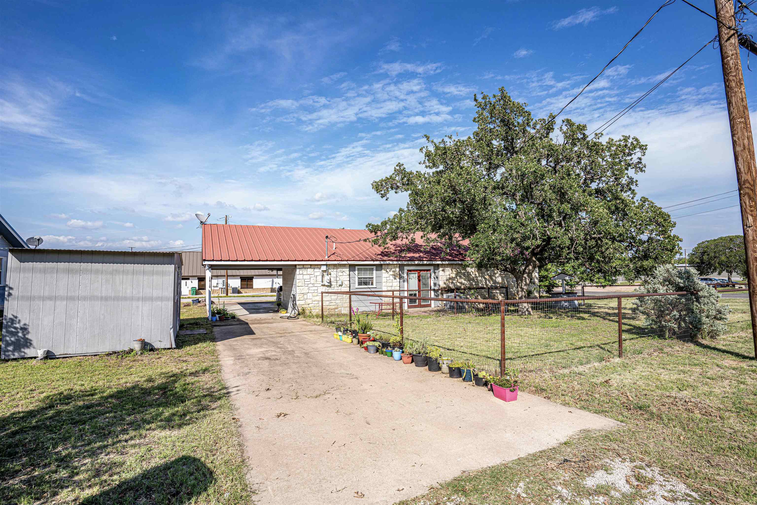 1810 Ridgeview