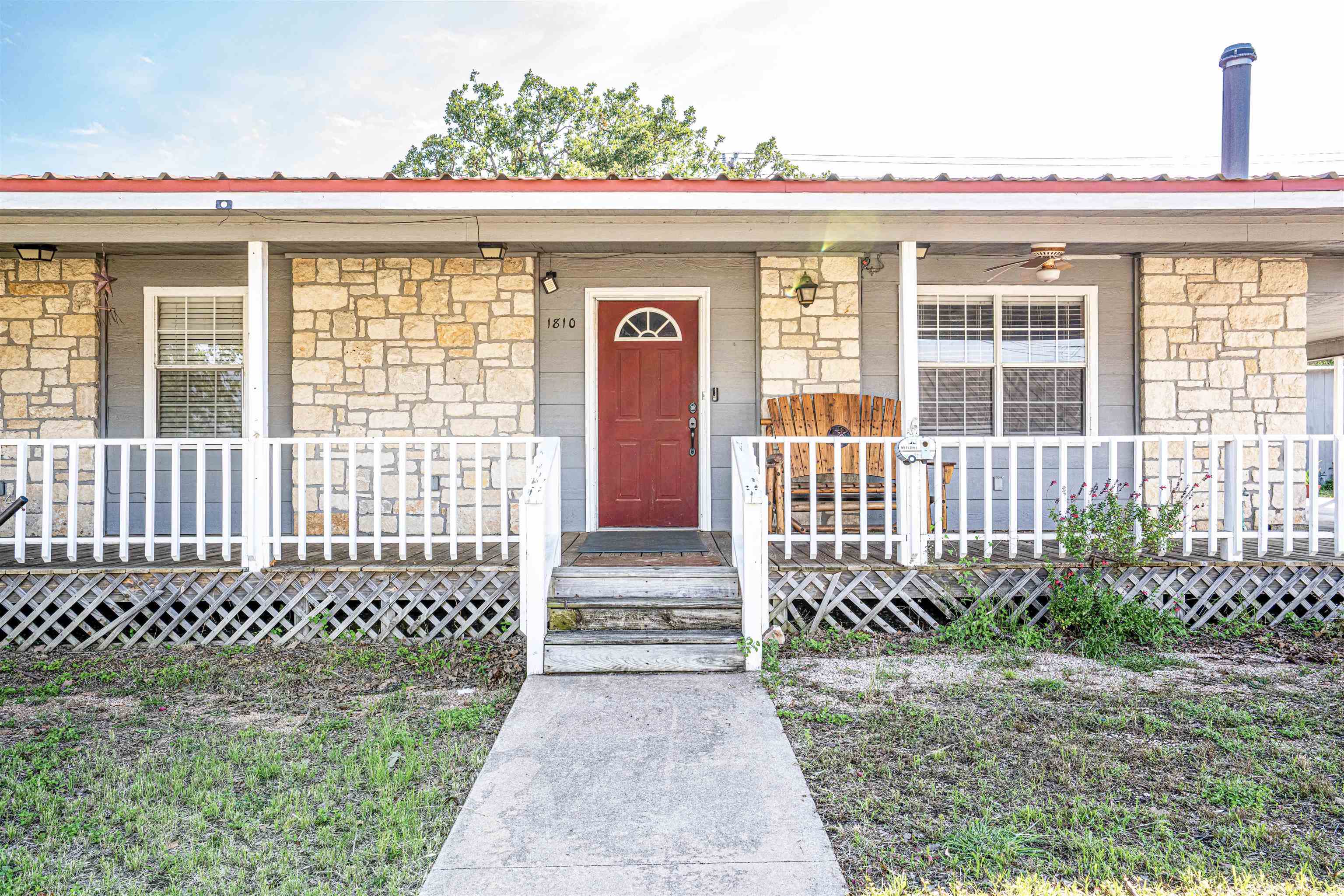 1810 Ridgeview