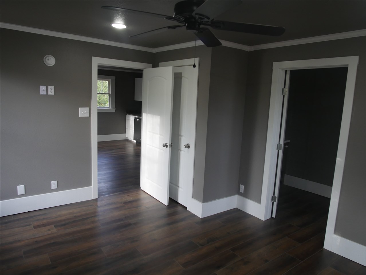 104A W. Wallace Street