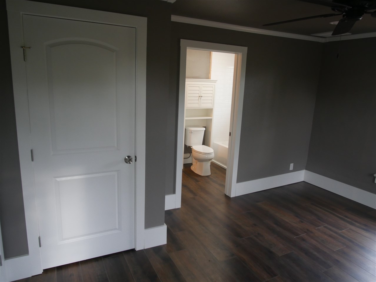 104A W. Wallace Street