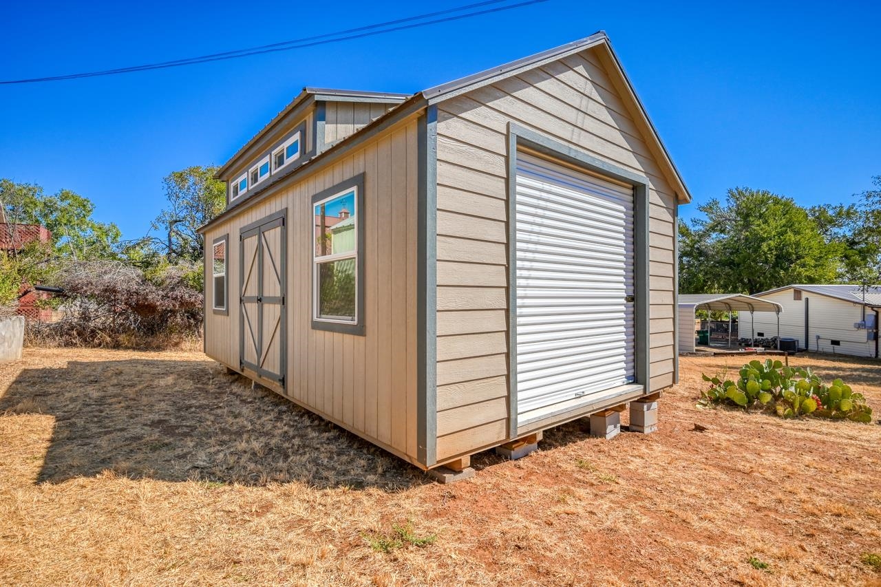 733 Sandy Harbor Drive