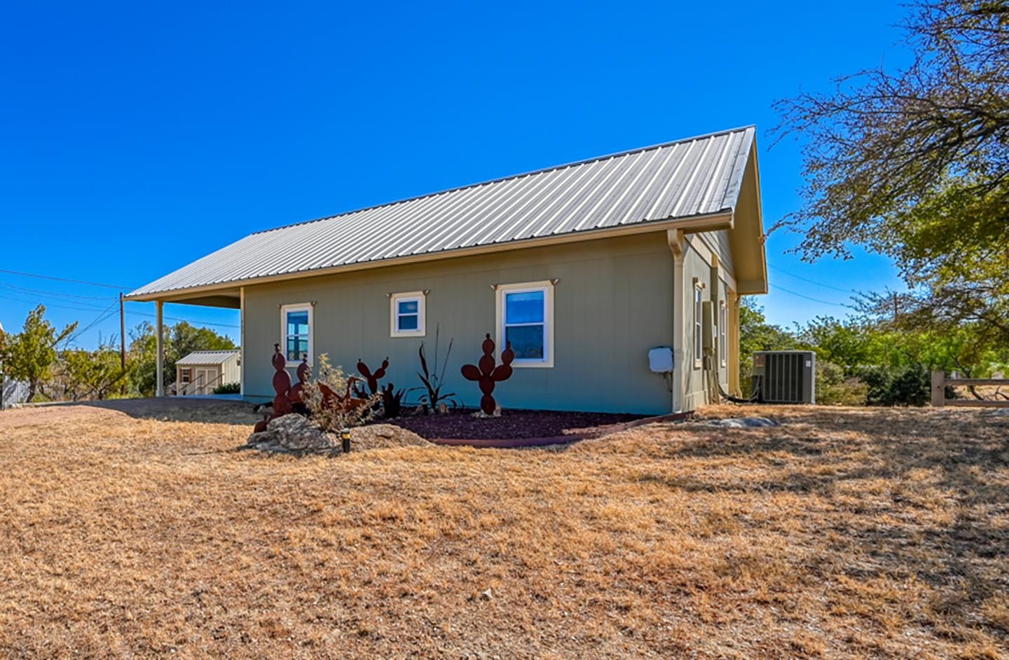 733 Sandy Harbor Drive