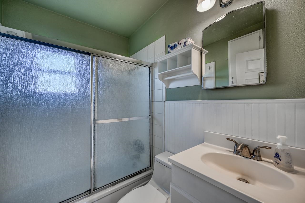 733 Sandy Harbor Drive