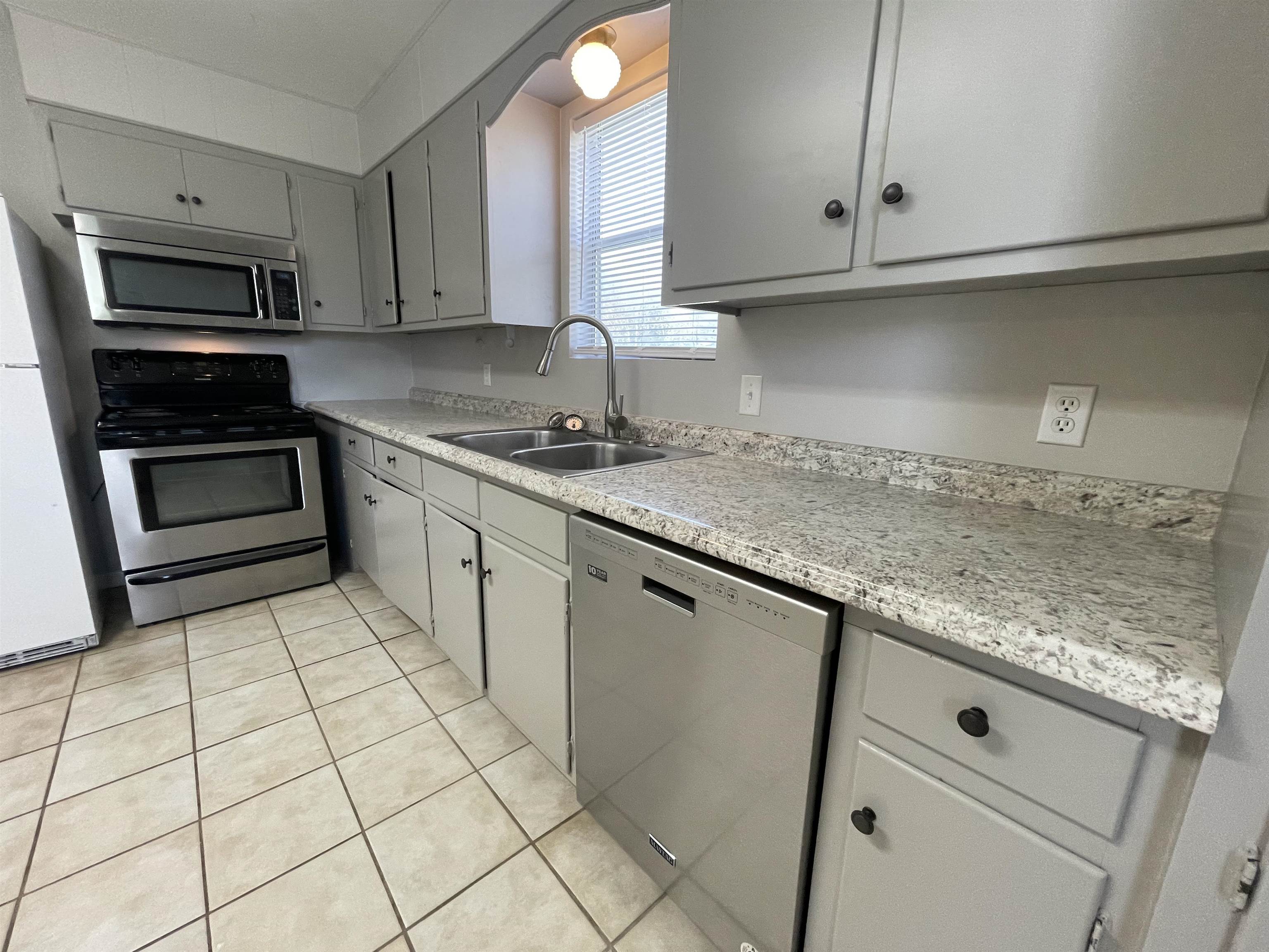 103 E Granite Street