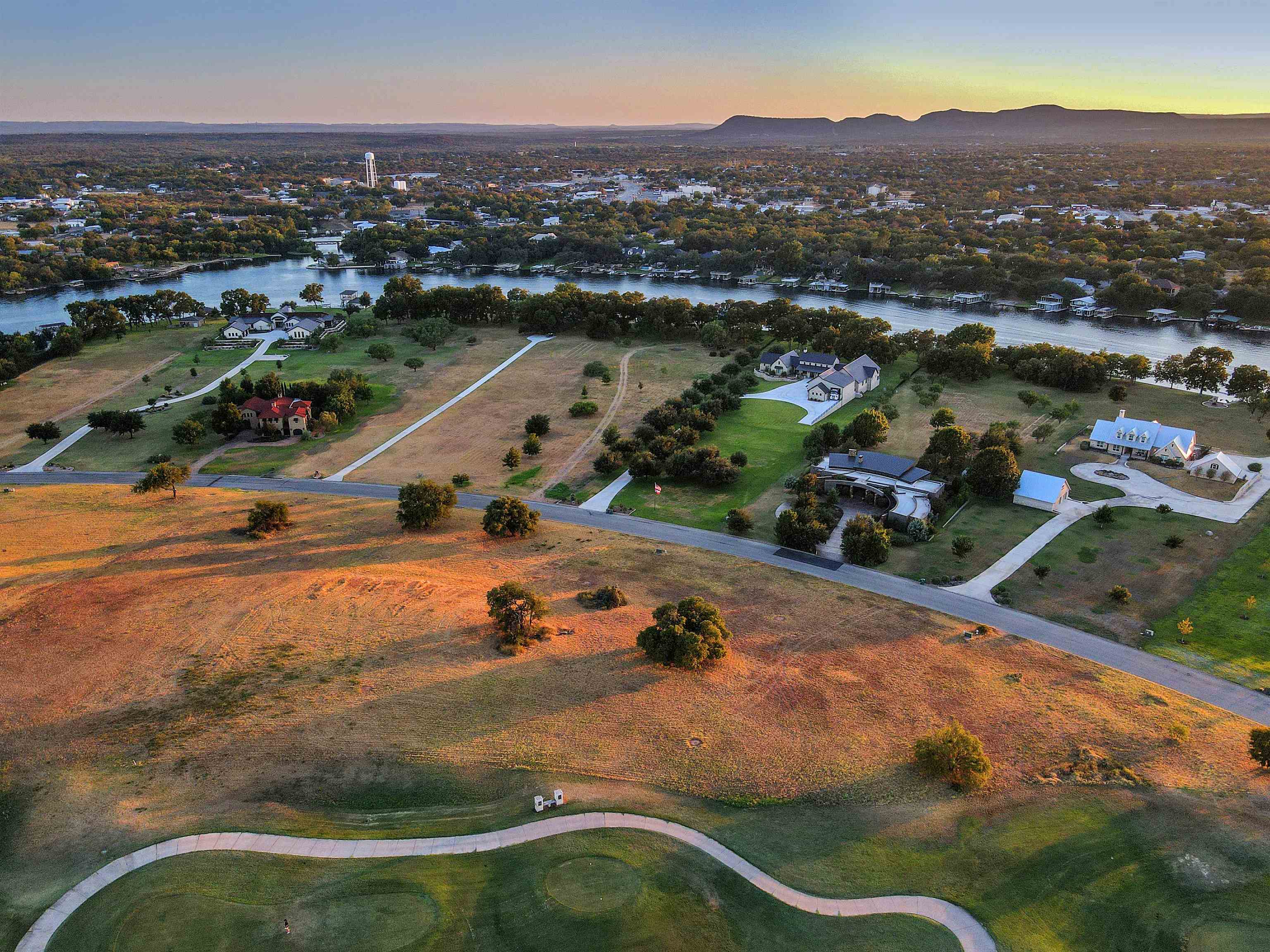1900 Legends Parkway