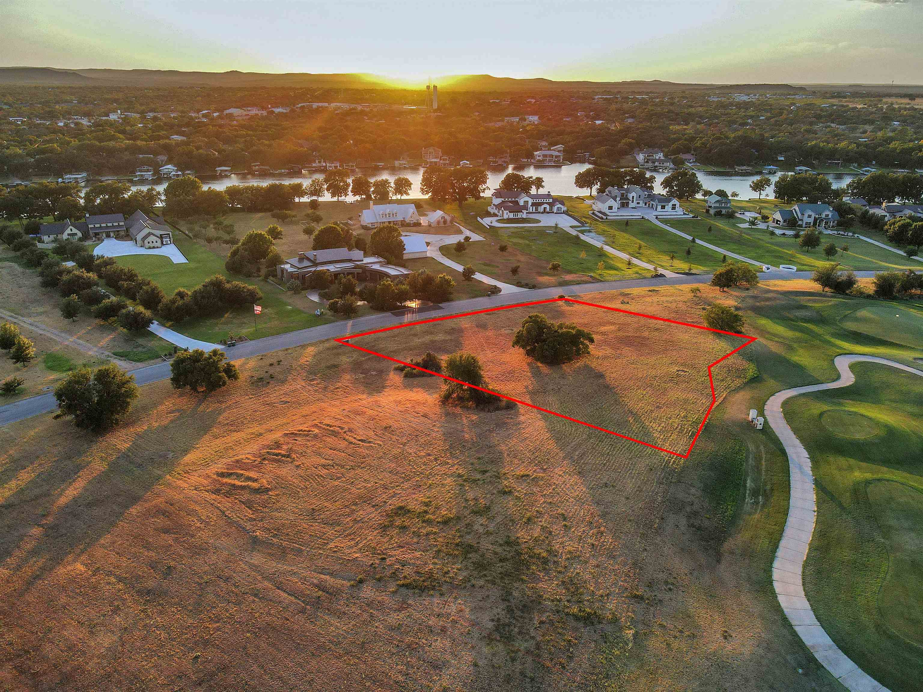 1900 Legends Parkway