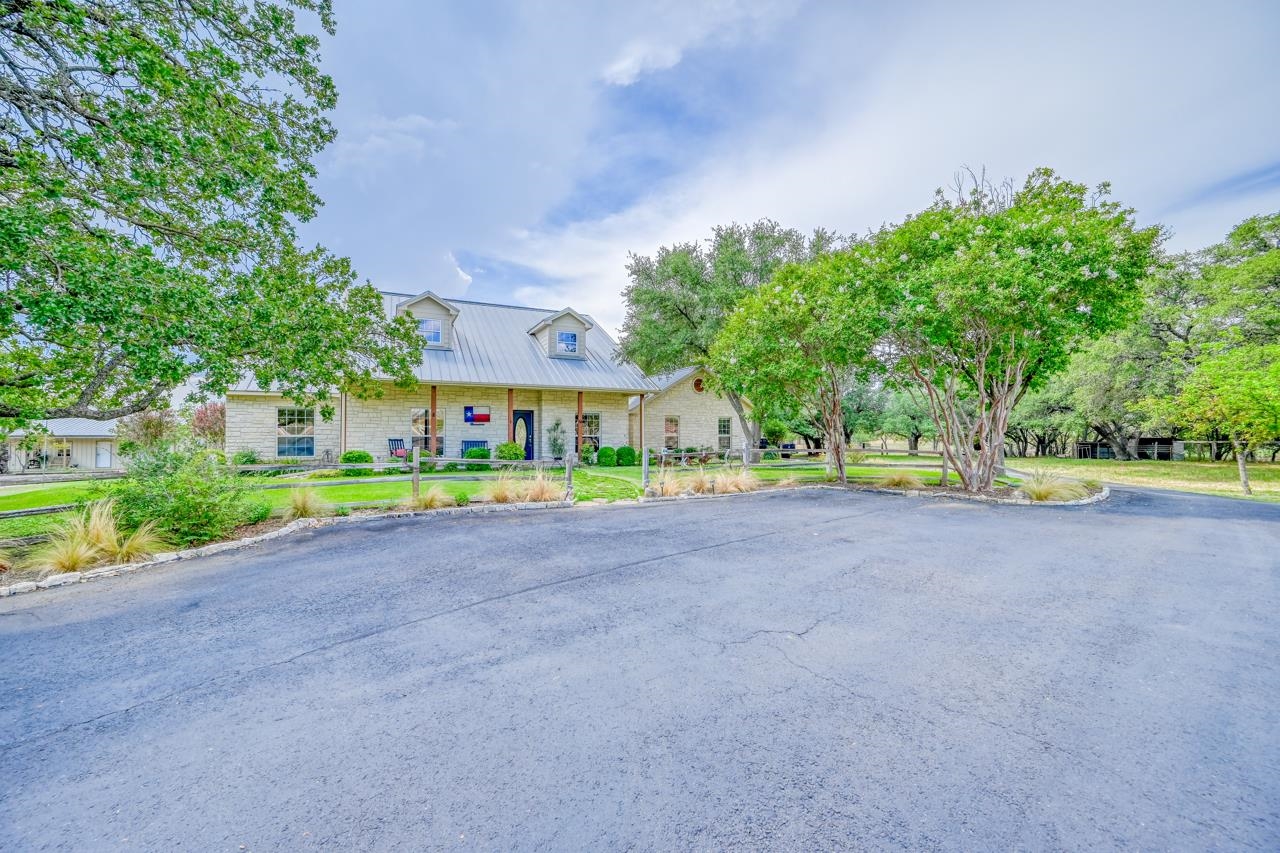 404 Oak Ridge Trail