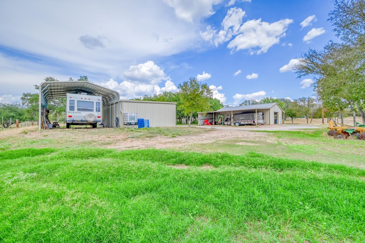 404 Oak Ridge Trail