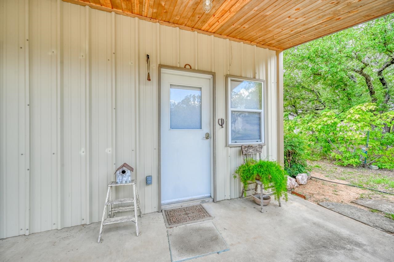 404 Oak Ridge Trail
