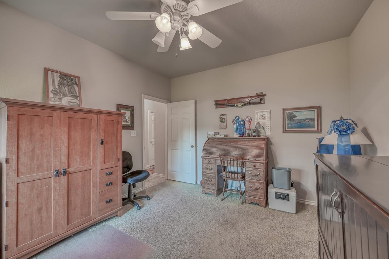 404 Oak Ridge Trail