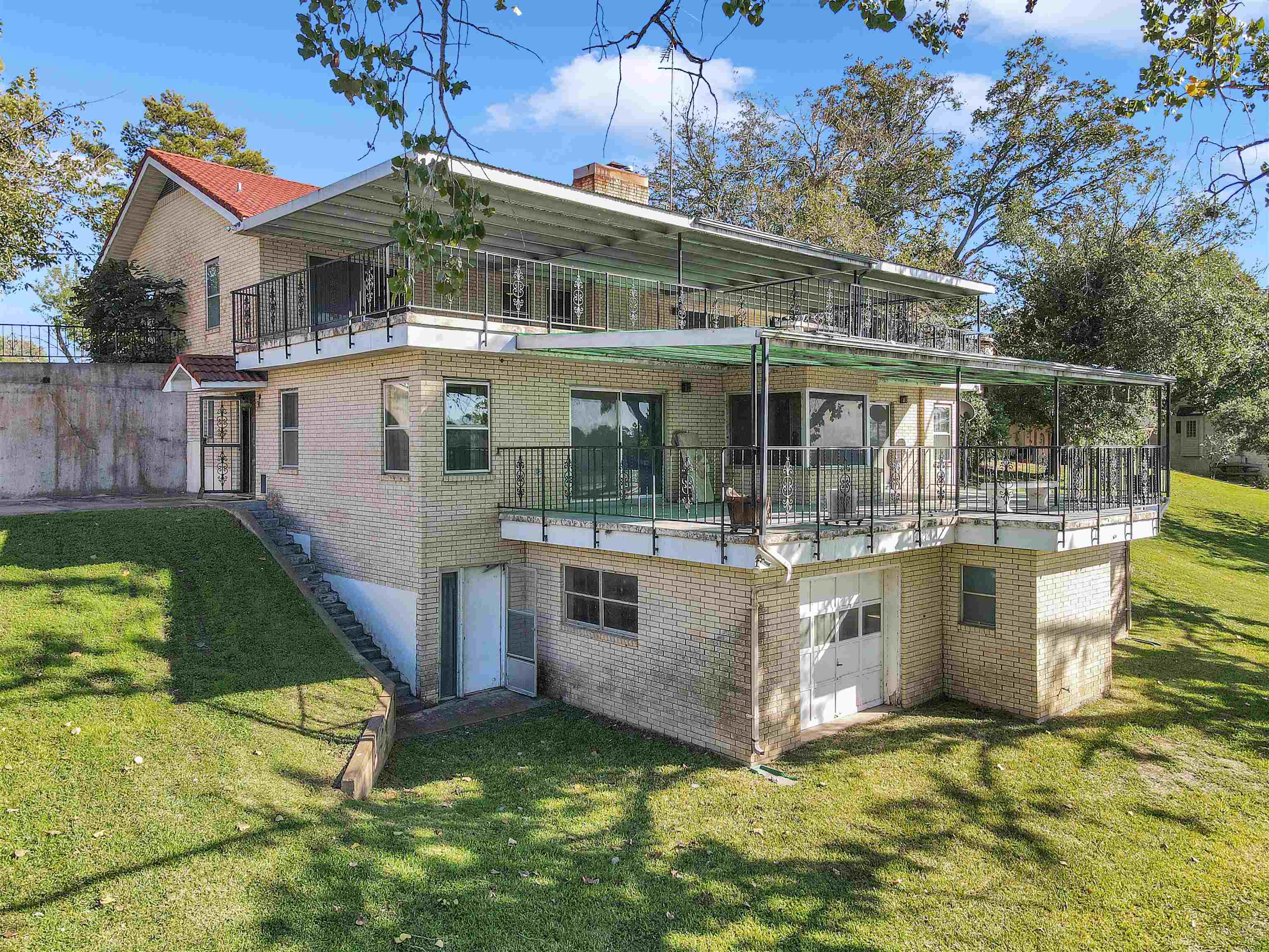 1309 County Road 118B