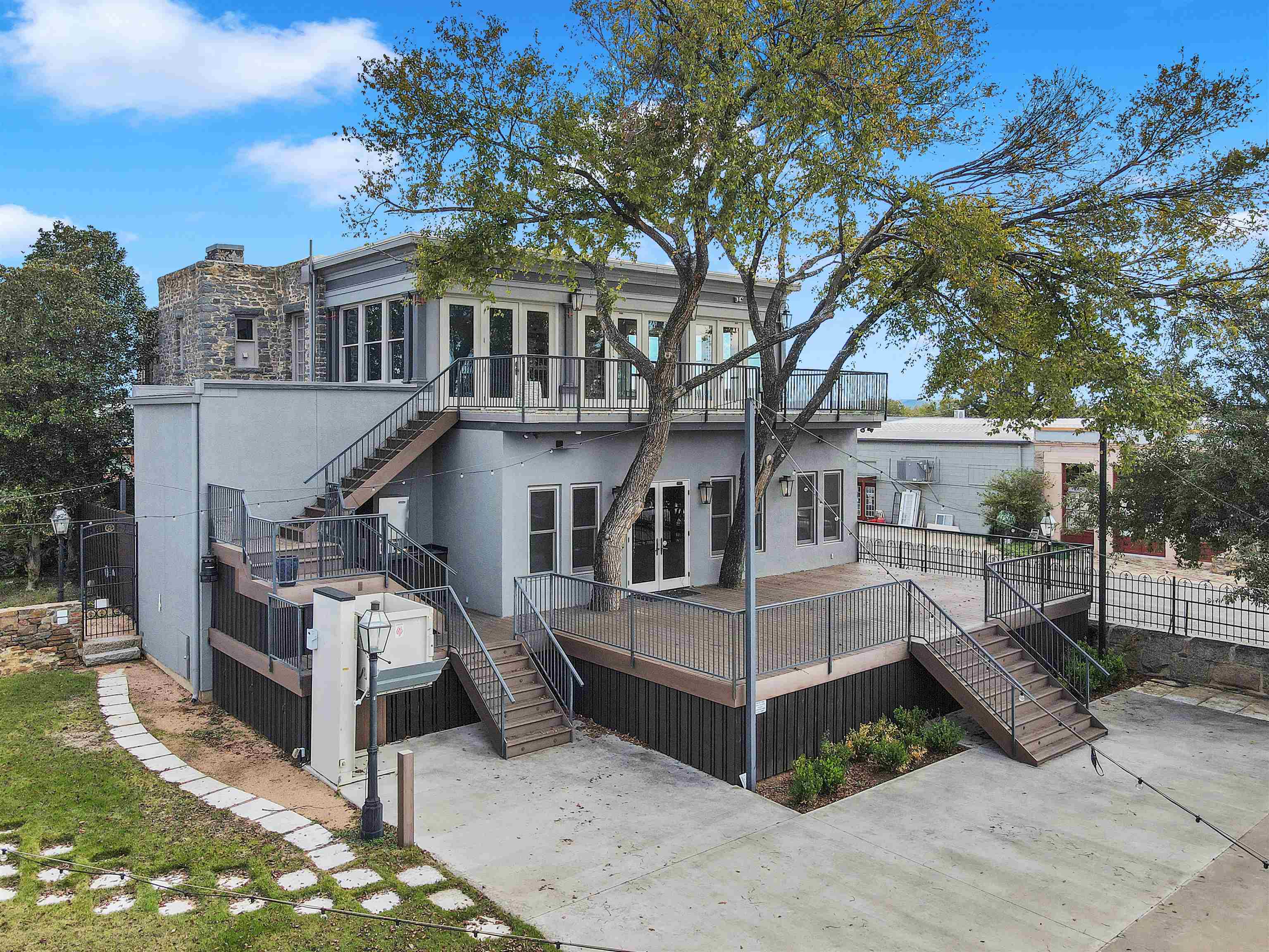 601 Bessemer Avenue