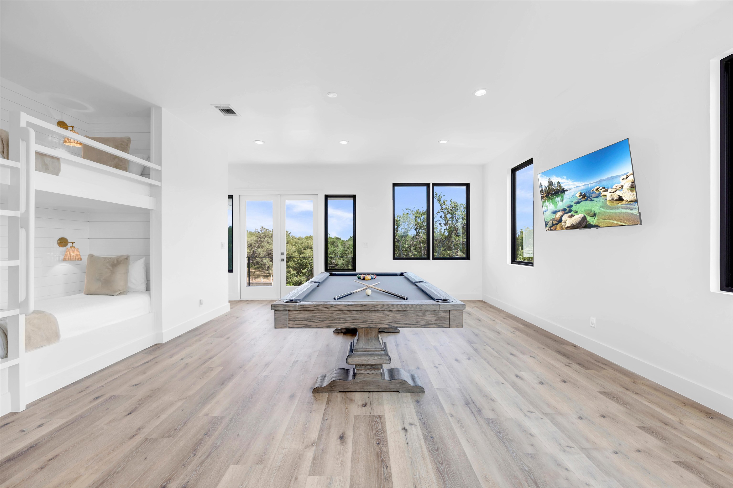 622 Williams Lakeshore