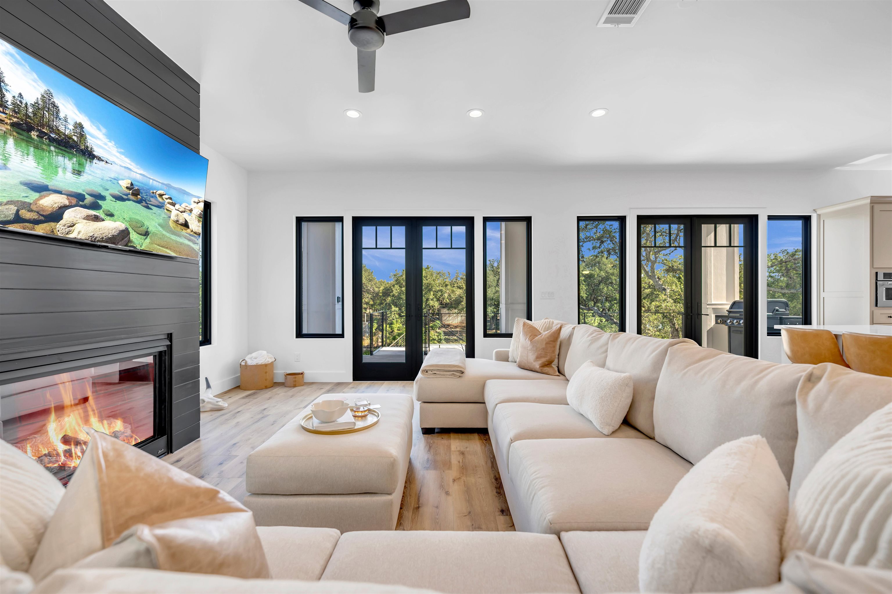 622 Williams Lakeshore