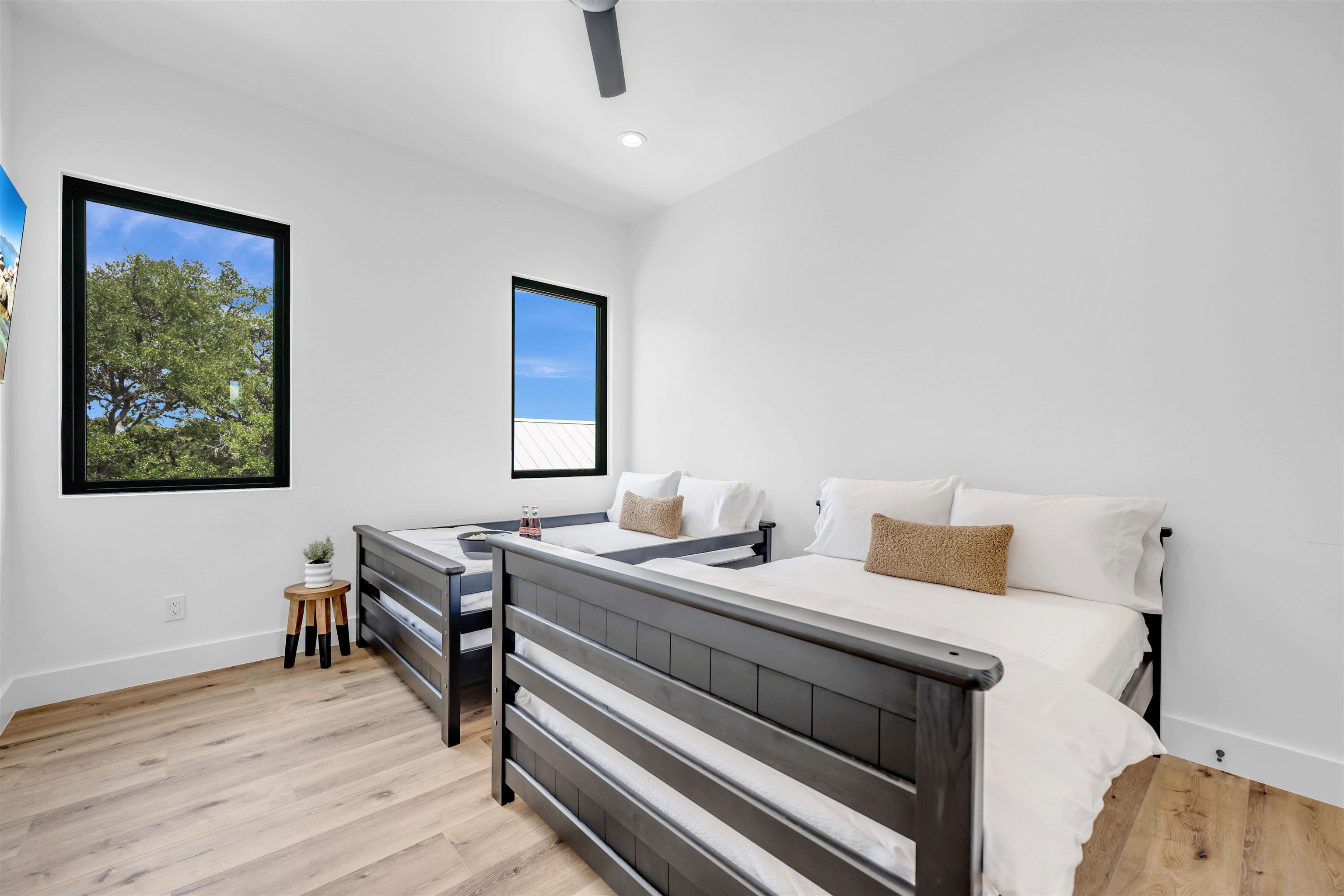 622 Williams Lakeshore