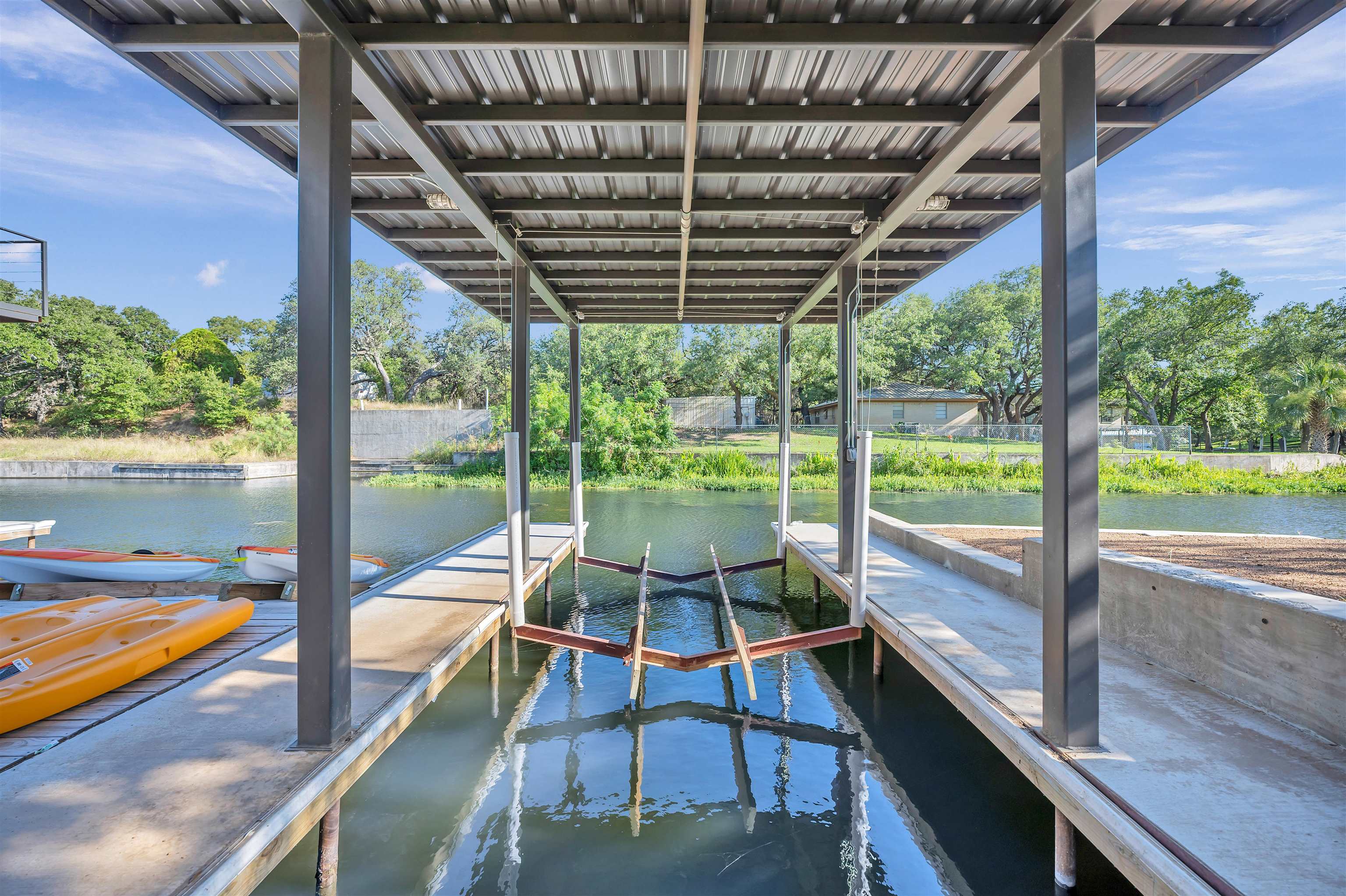 622 Williams Lakeshore