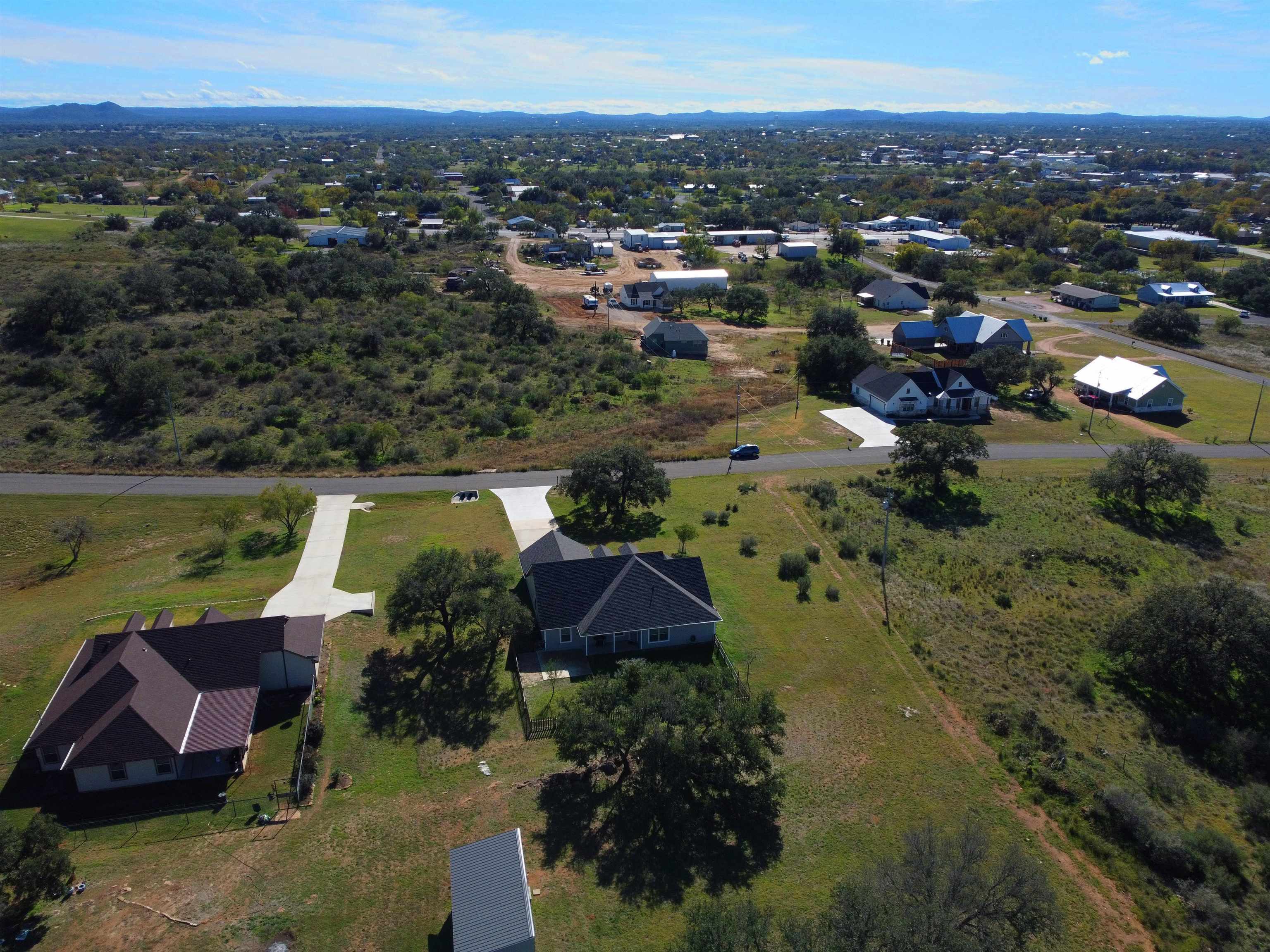 601 E Houston Street