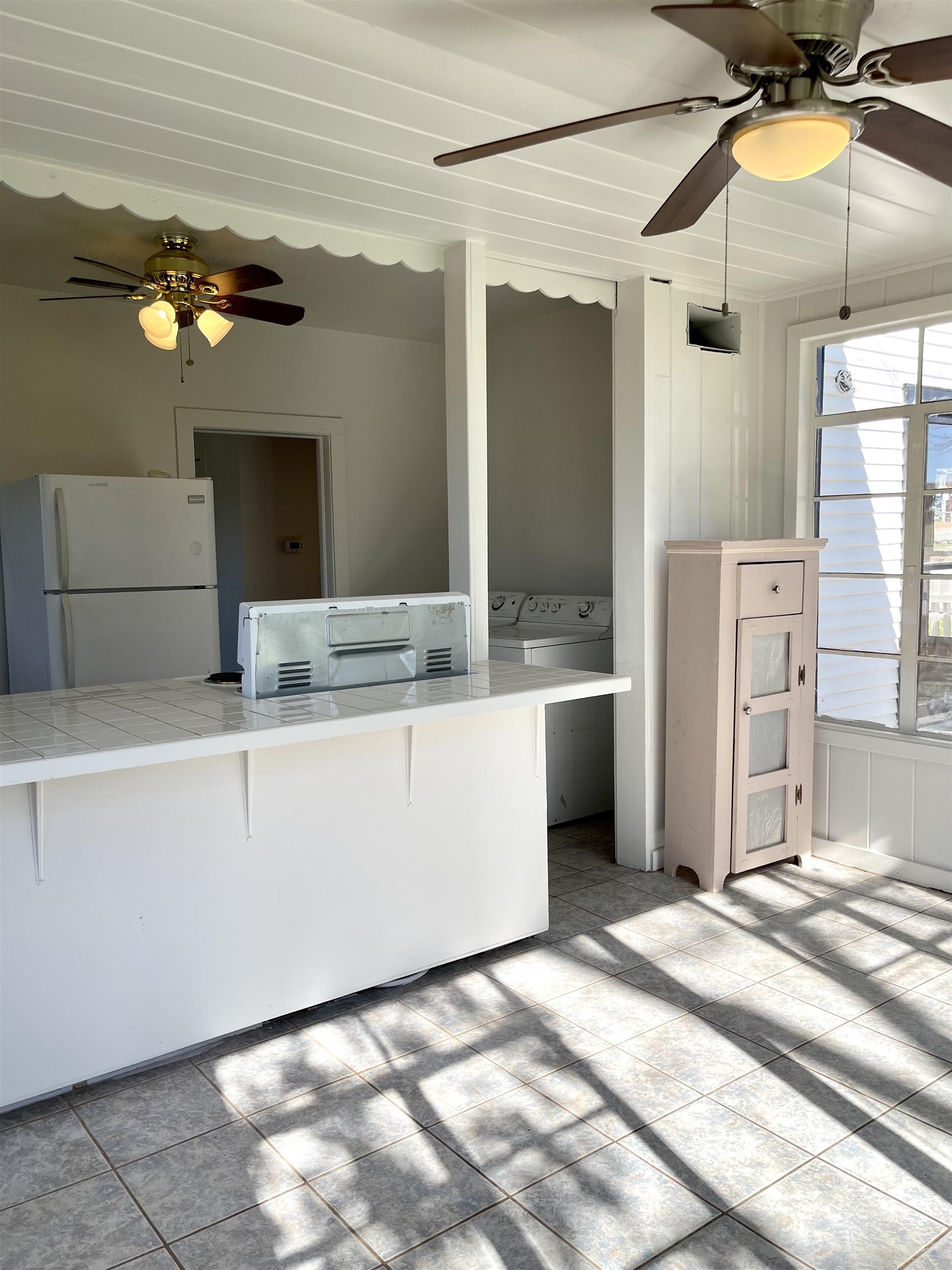 110 E Lampasas