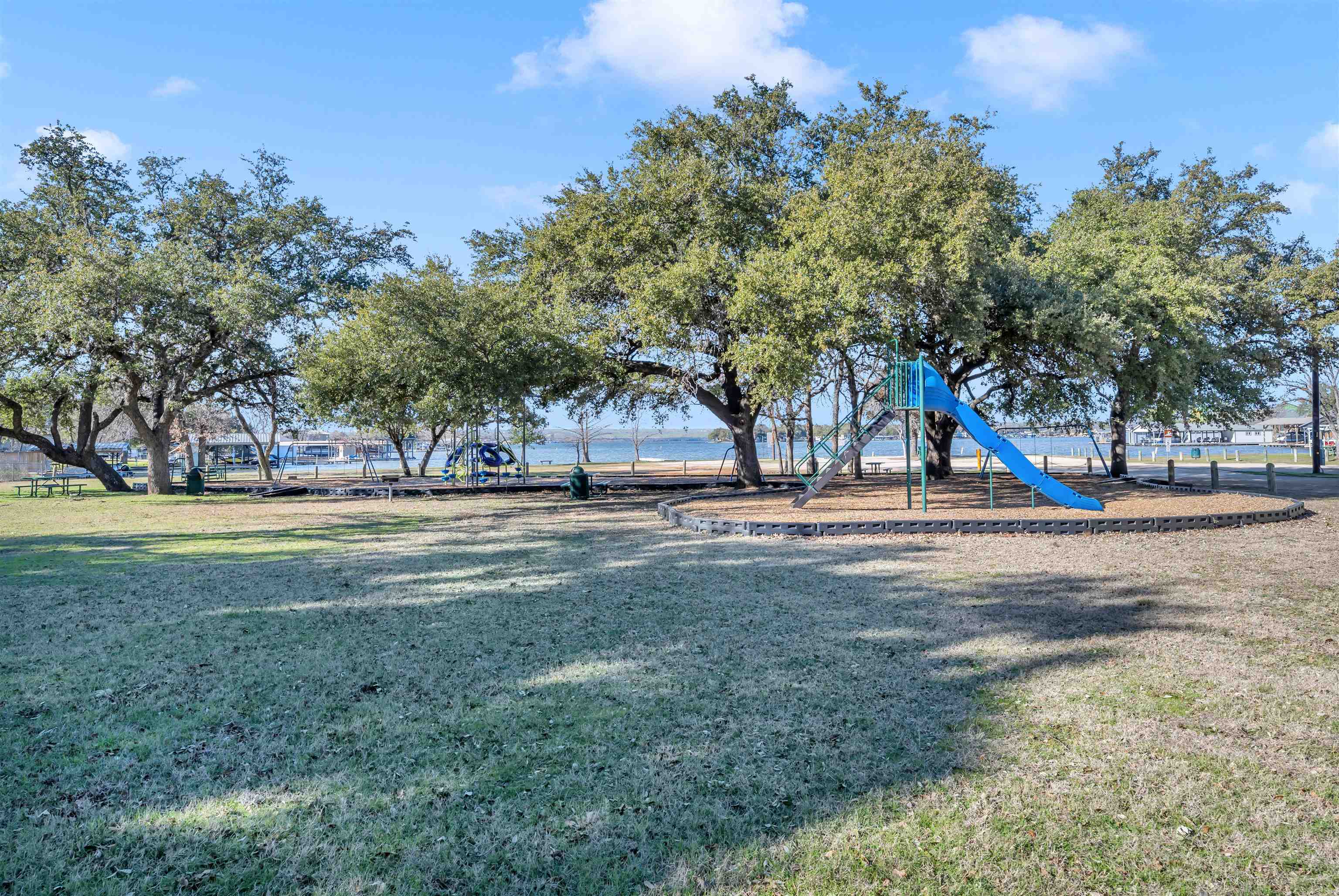 102 Oakwood Drive