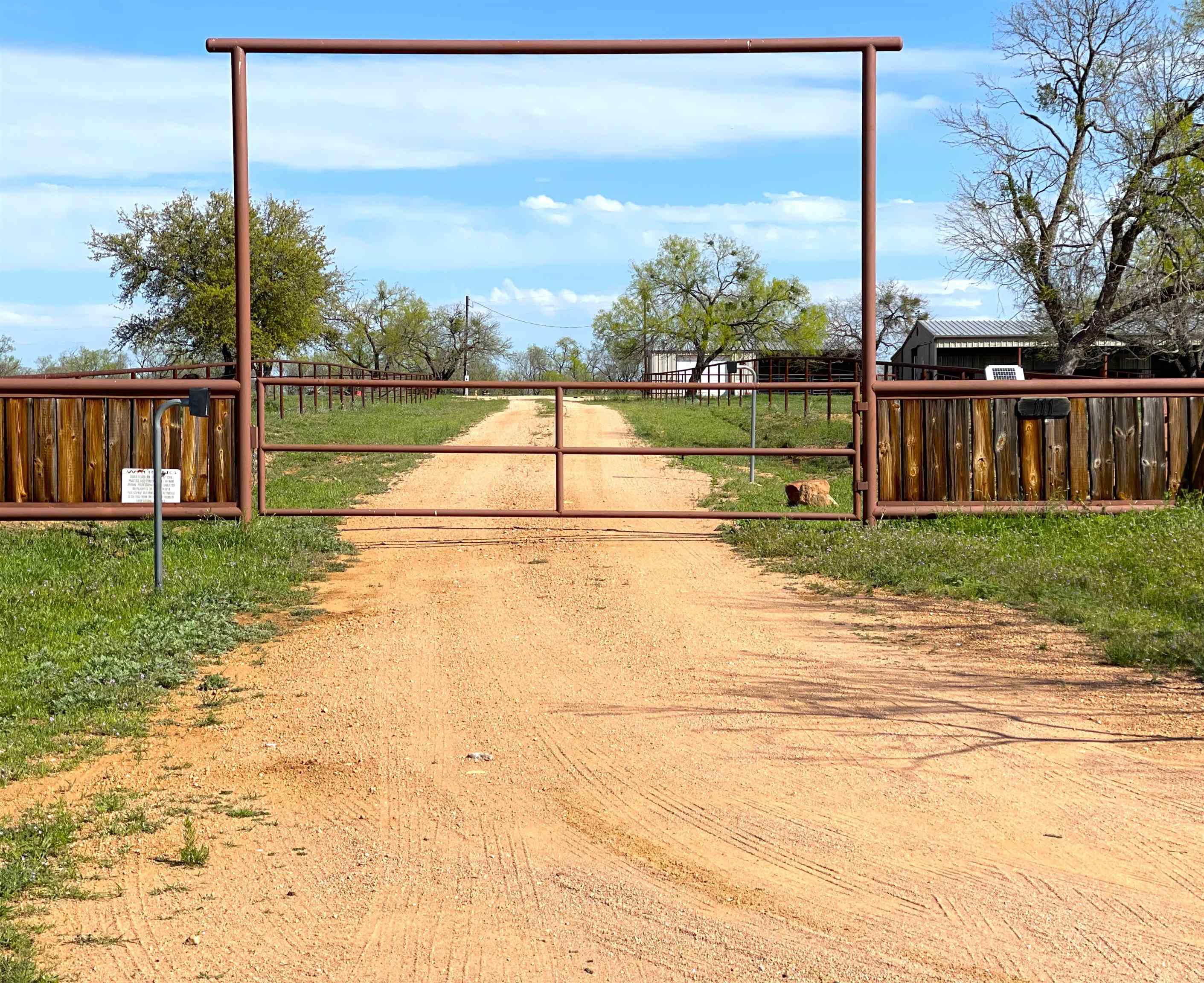 111 Valley View Lane