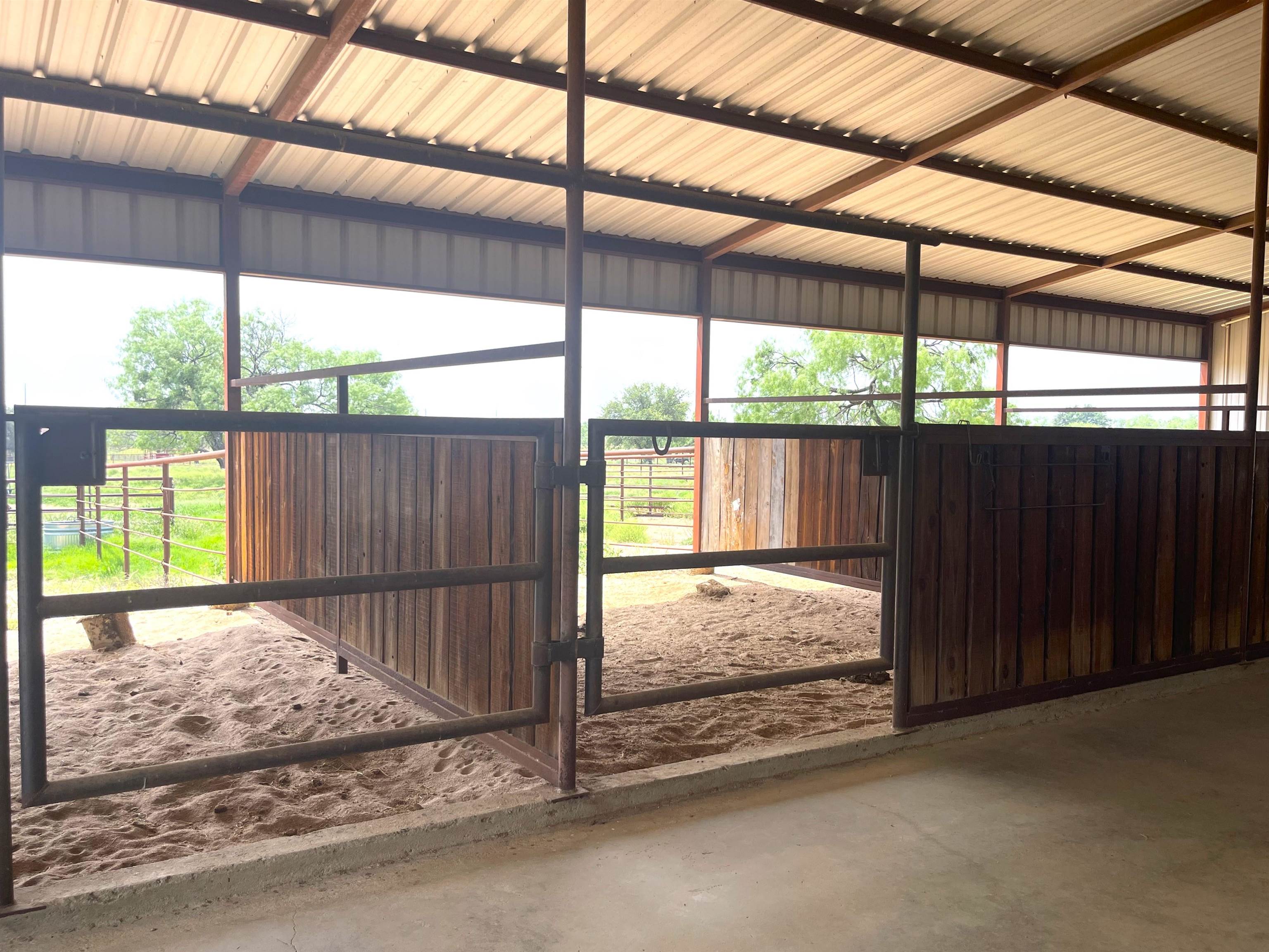 111 Valley View Lane