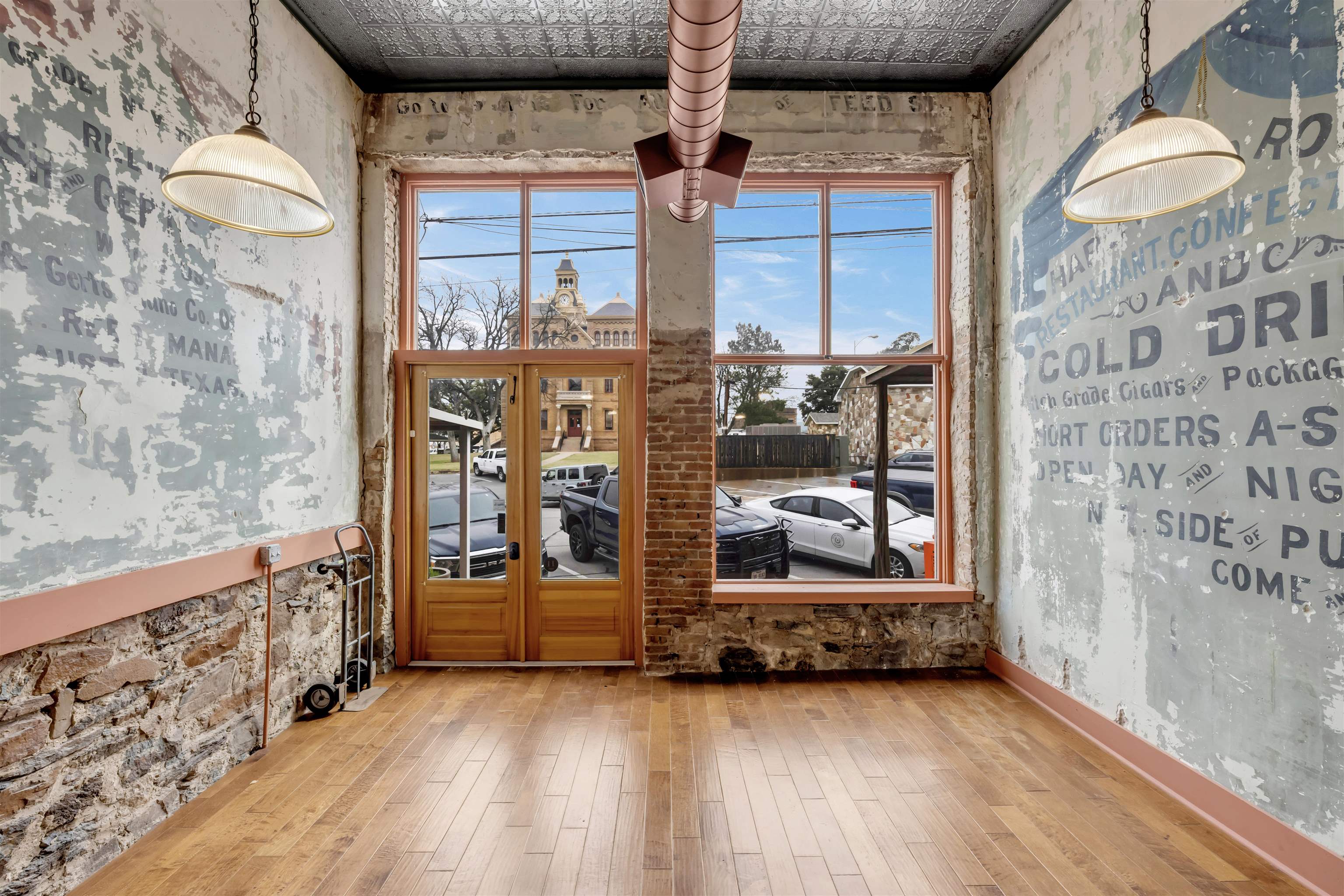 813 Berry Street
