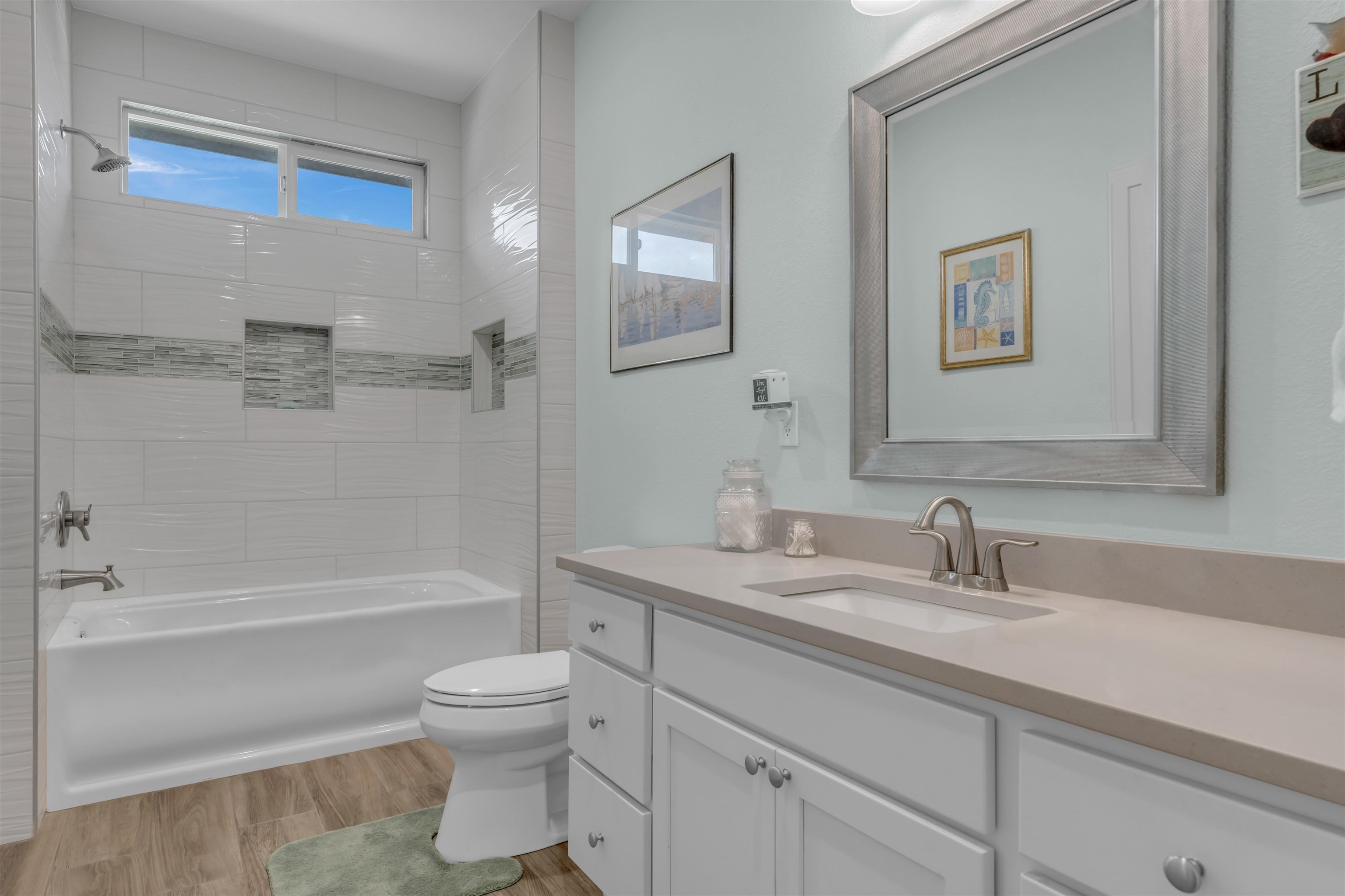 2101 River Oaks Dr.