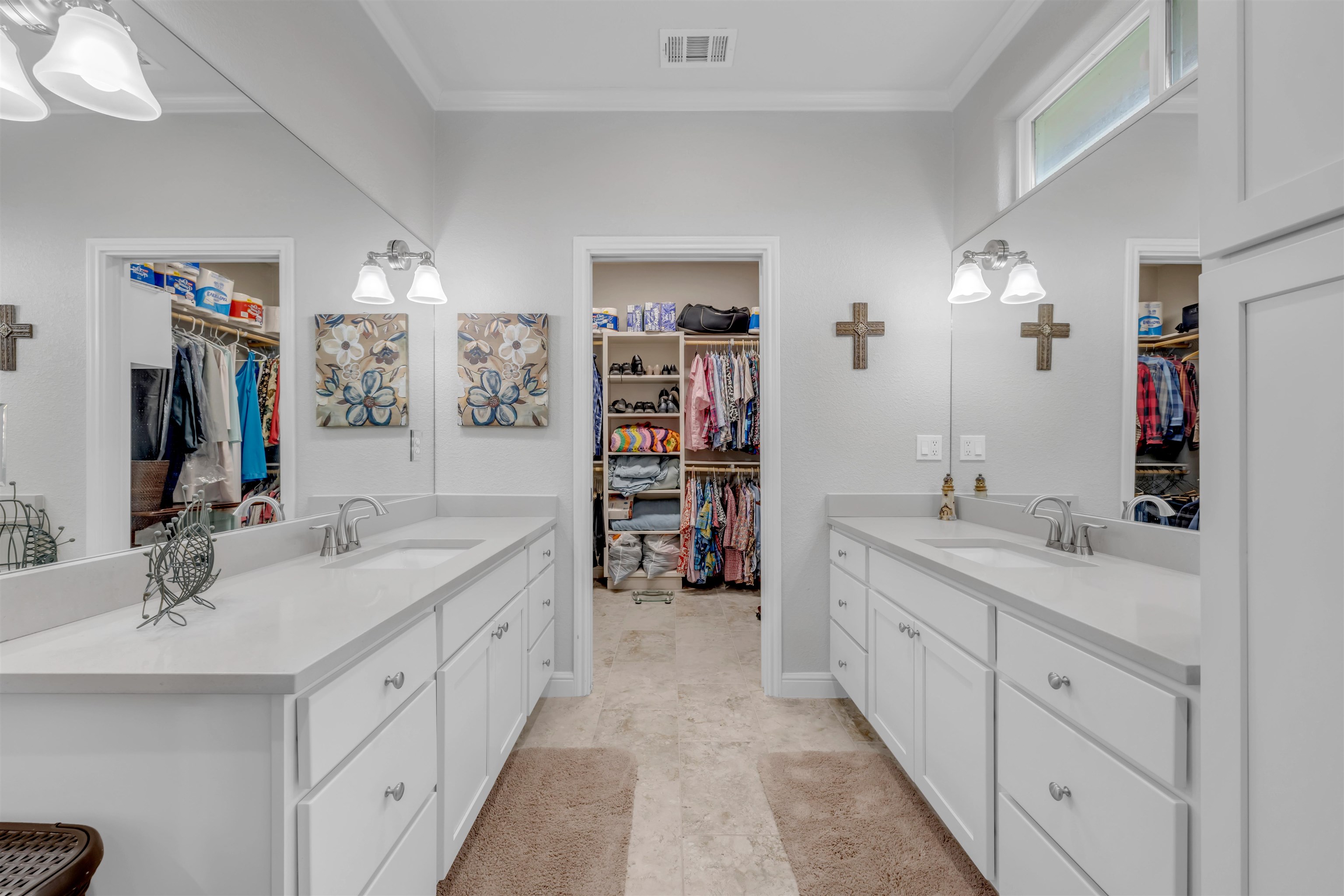 2101 River Oaks Dr.