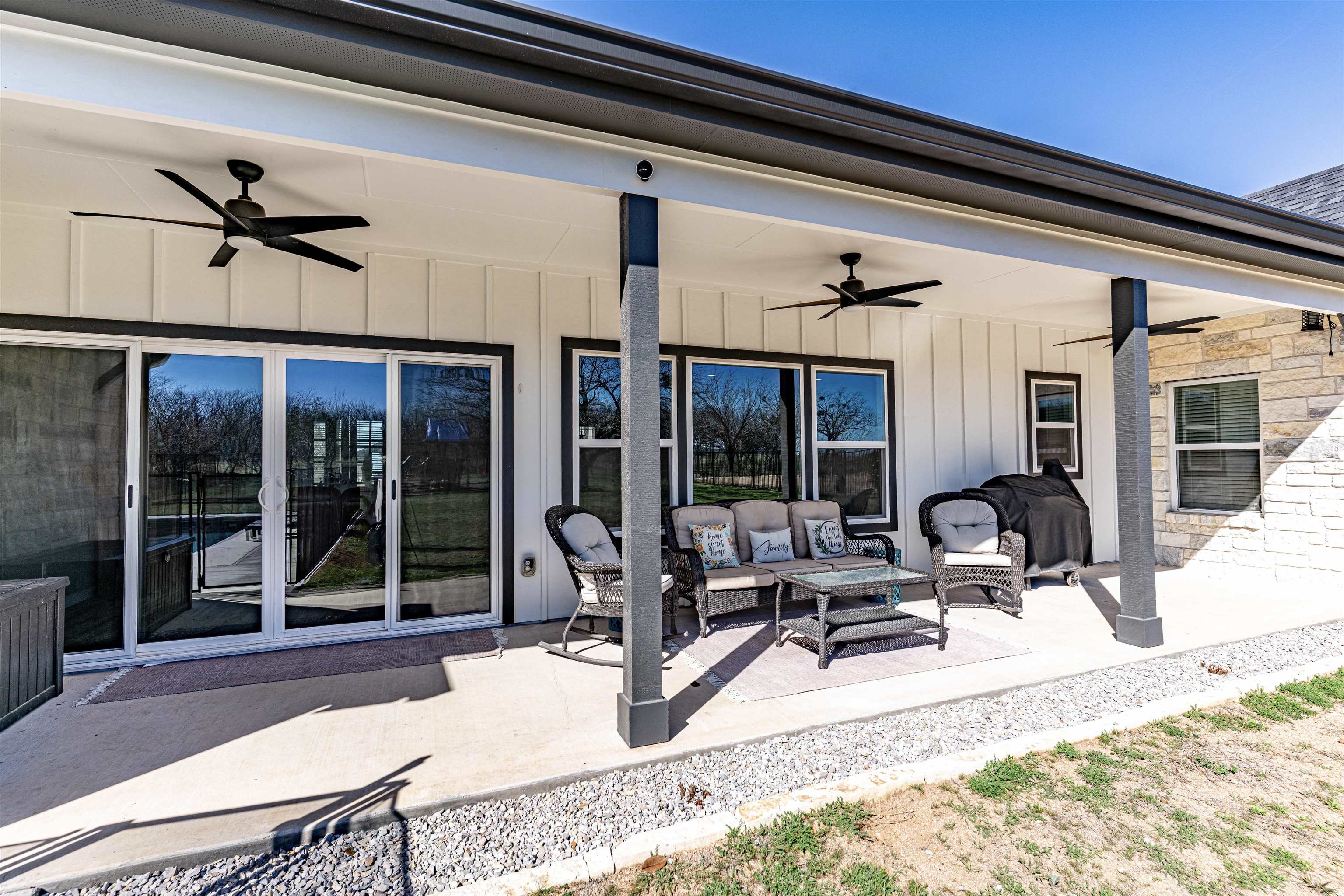 217 Sleepy Oaks Drive
