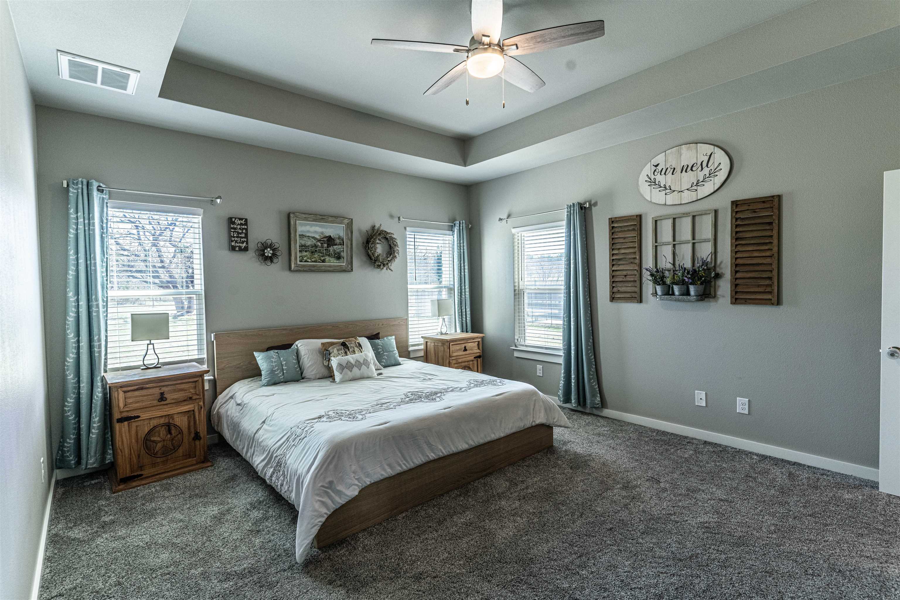 217 Sleepy Oaks Drive
