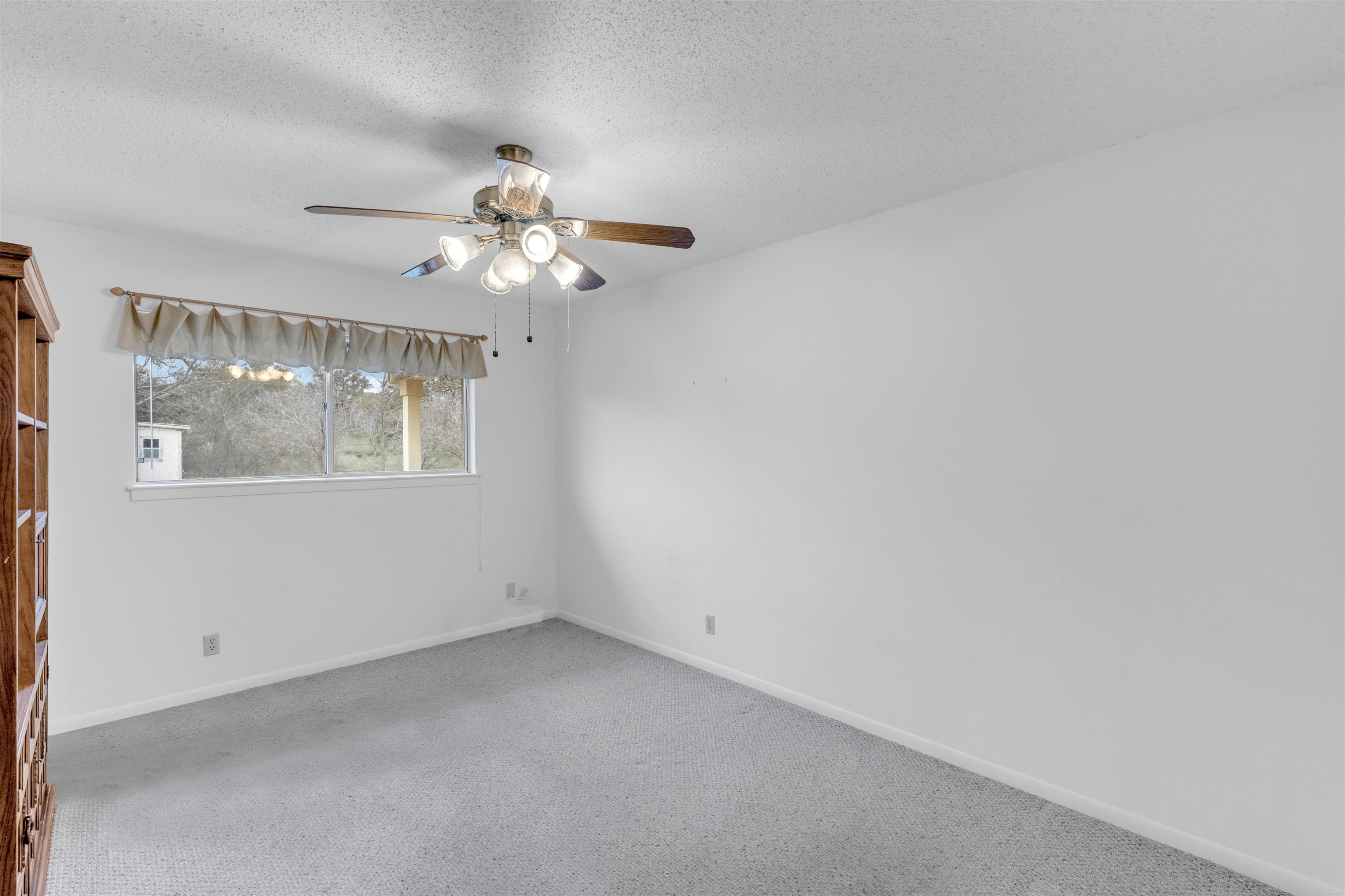 113 Live Oak Dr.