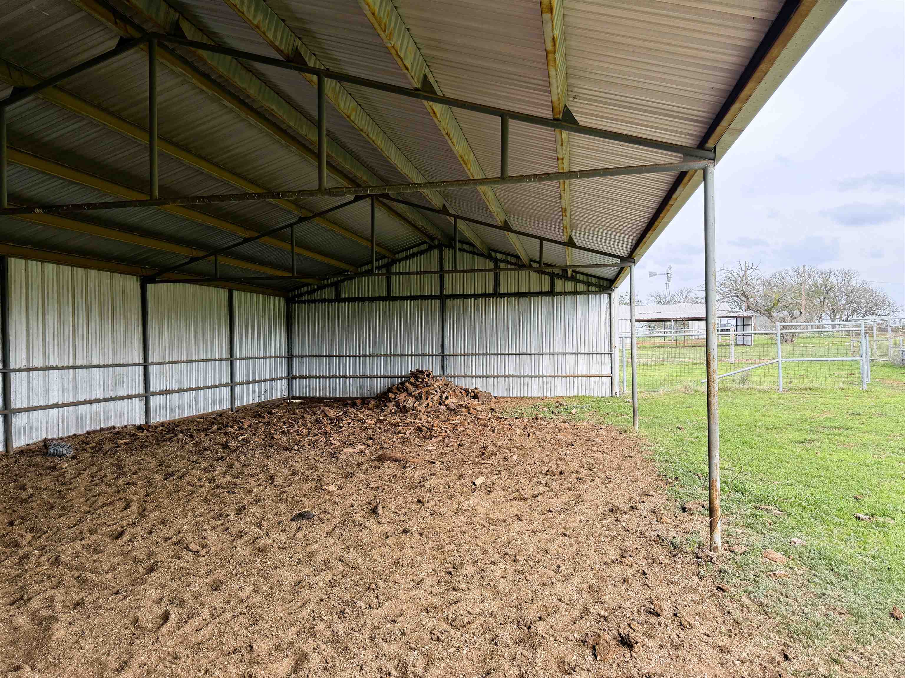 000 Rocky Hollow, Lot 100