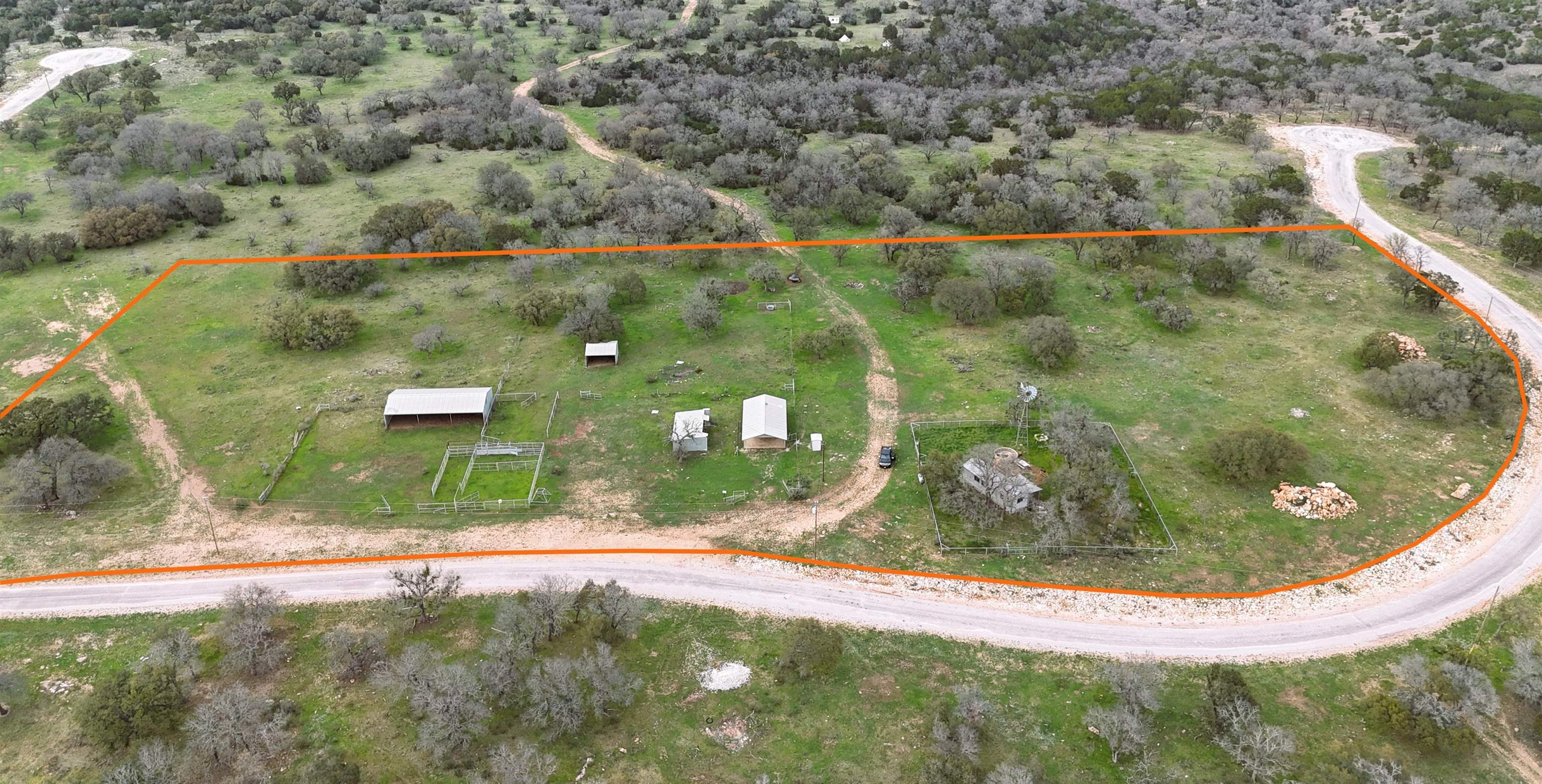 000 Rocky Hollow, Lot 100