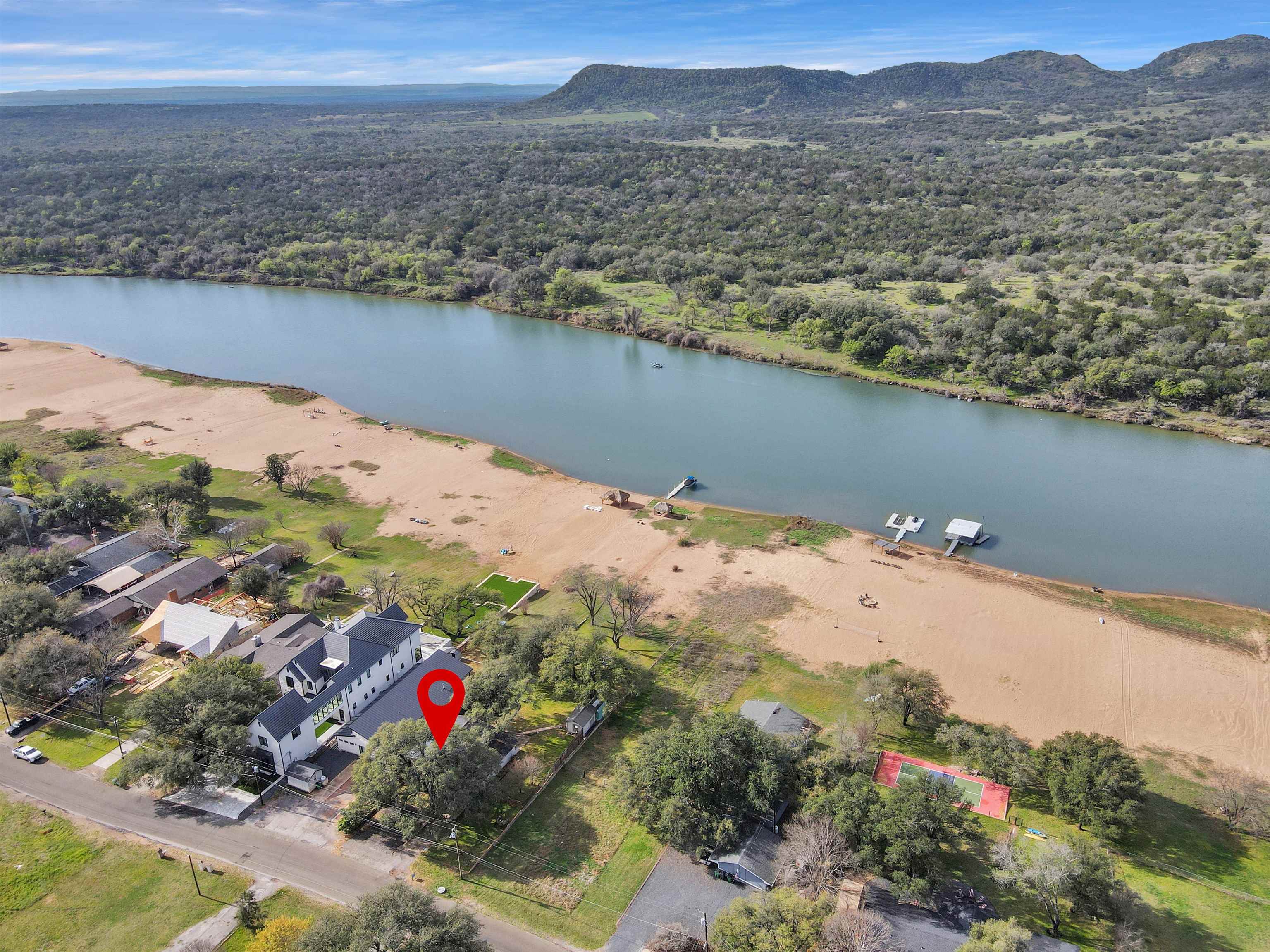 4302 River Oaks Drive