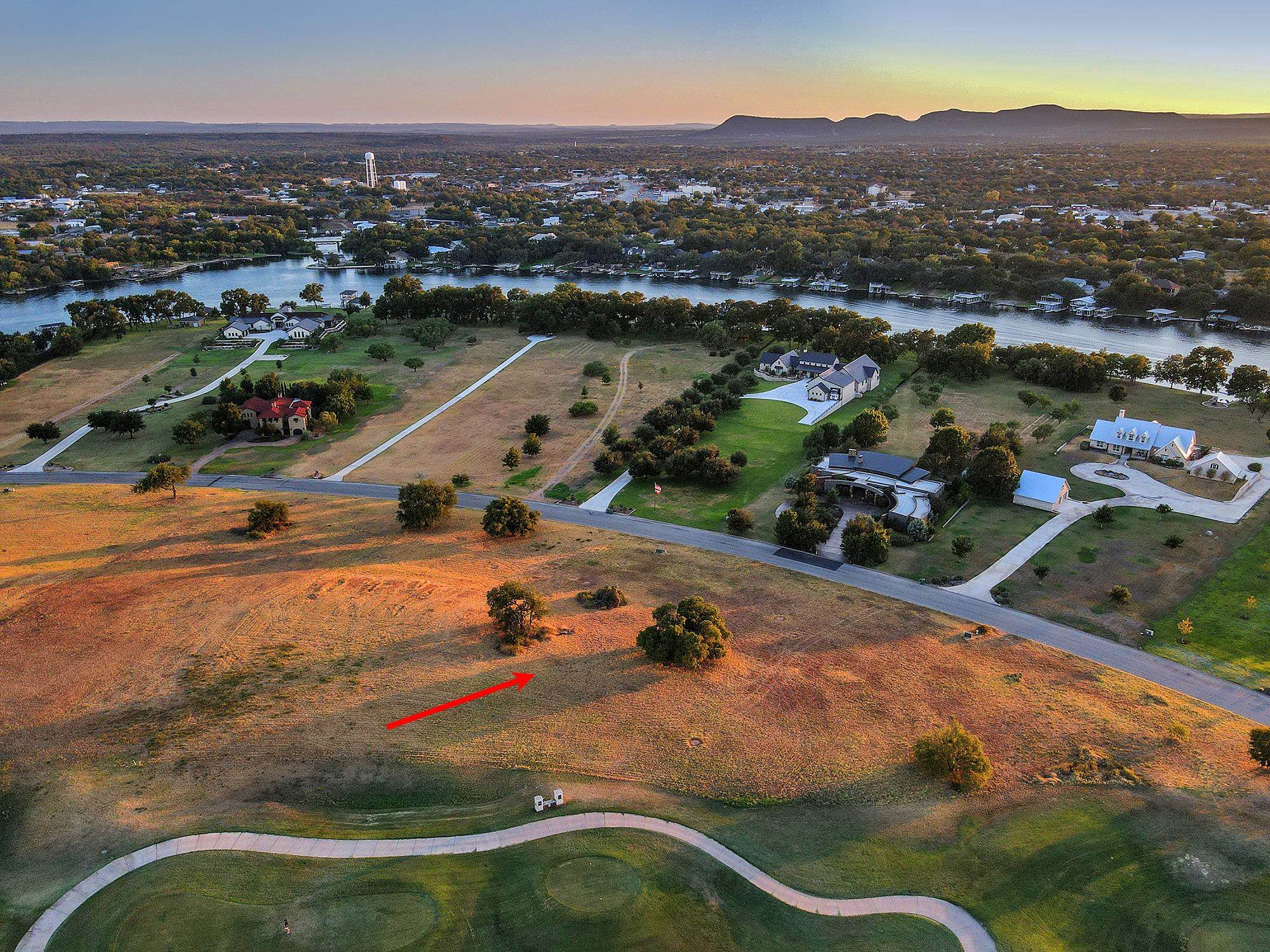 1910 Legends Parkway