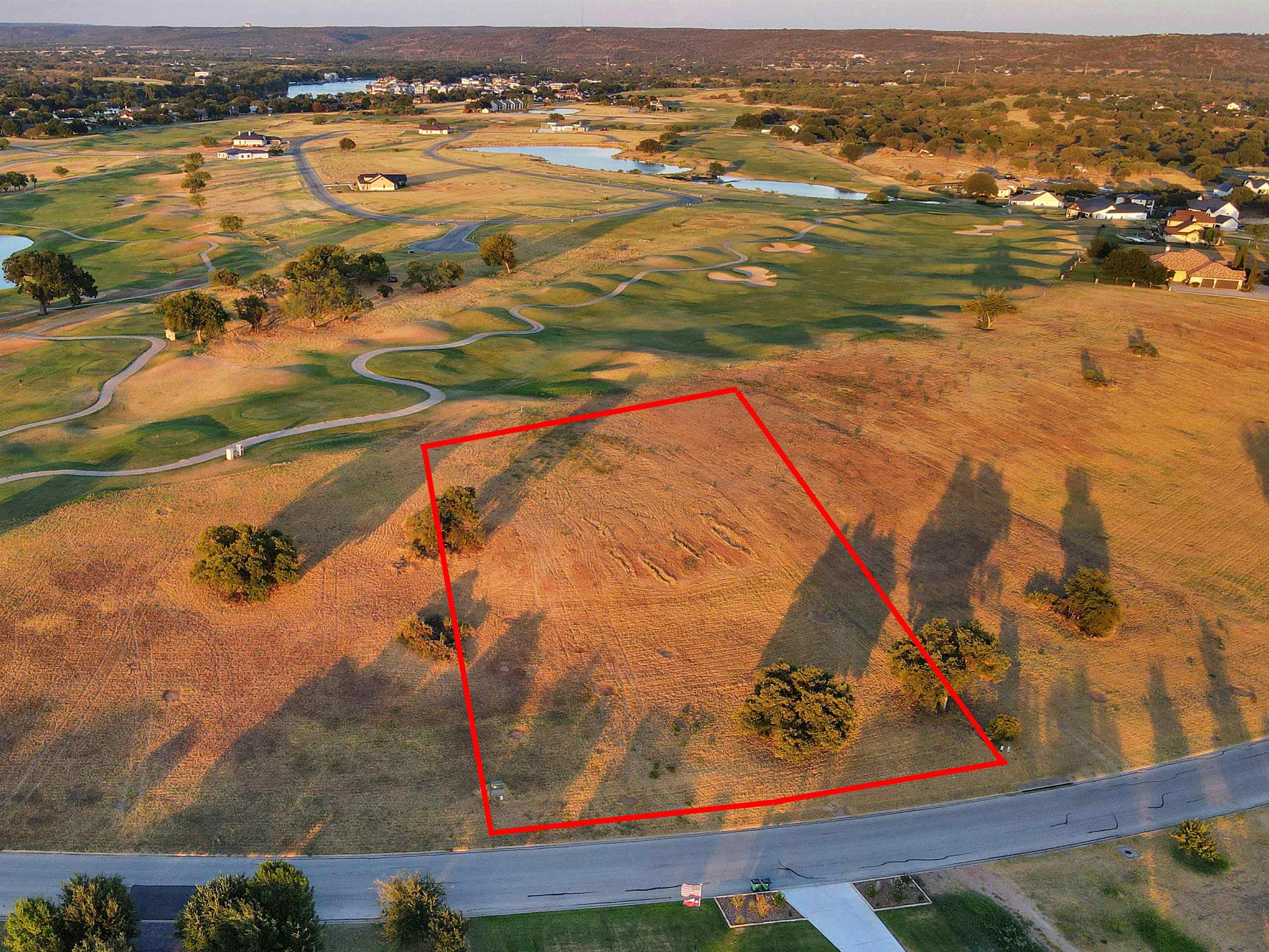 1910 Legends Parkway