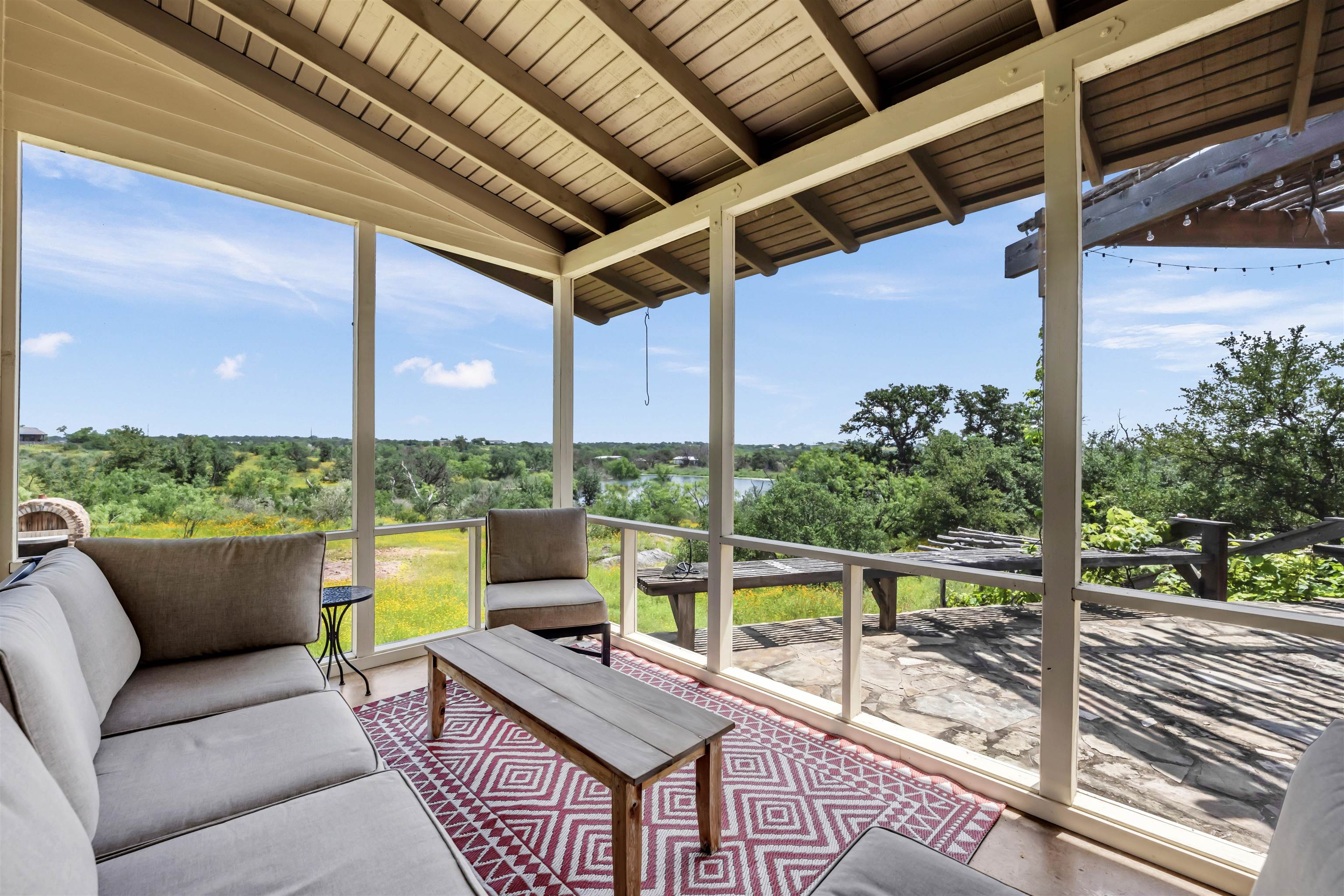 113 Oak Mountain Circle