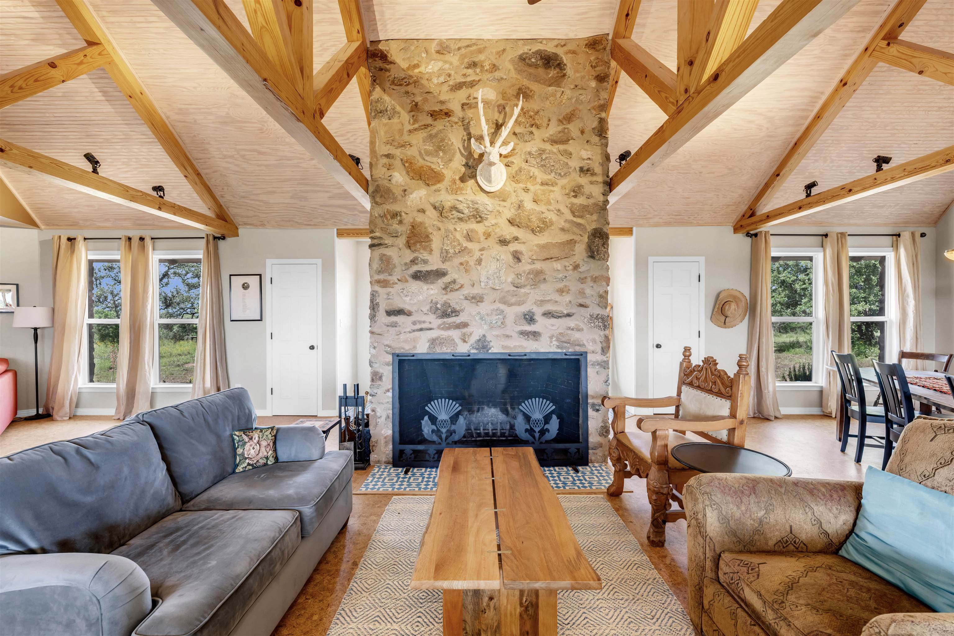 113 Oak Mountain Circle