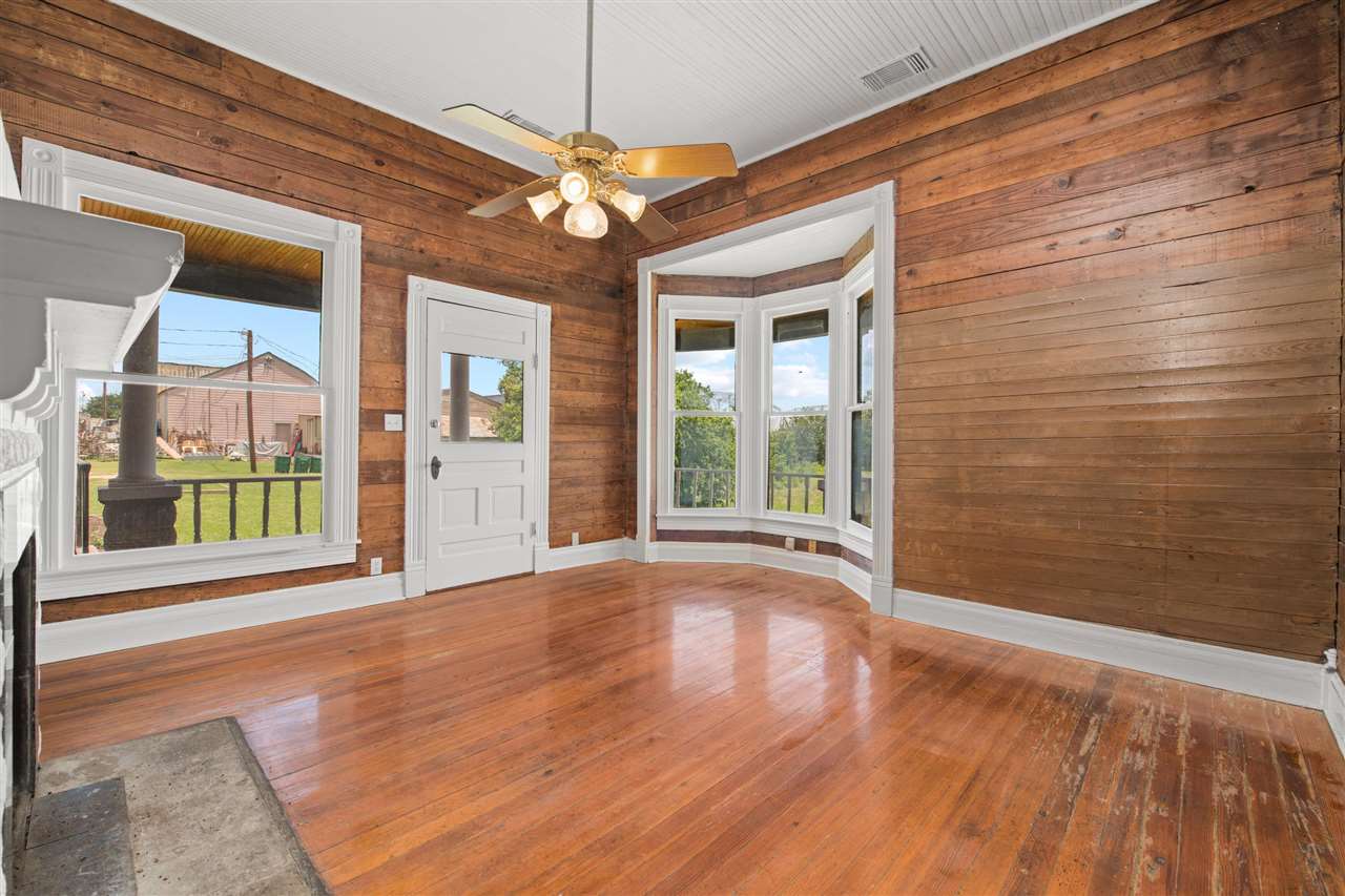 106 Legion Drive
