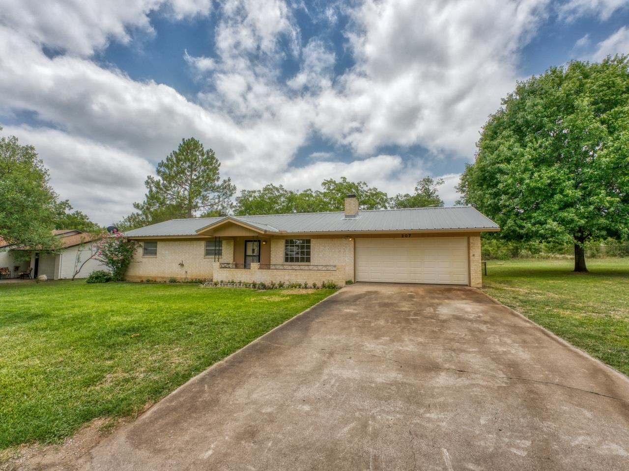 207 McGee Trail