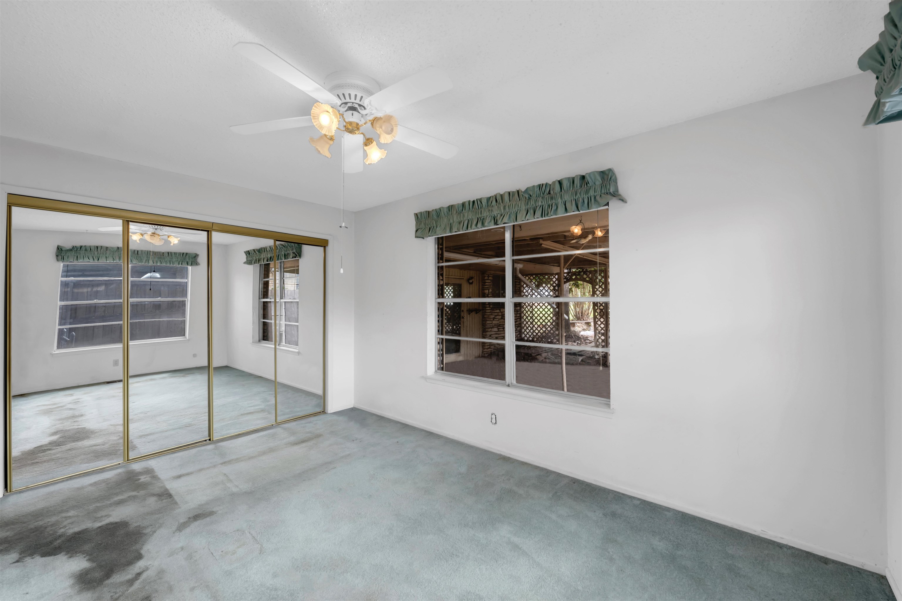 4808 River Oaks Drive