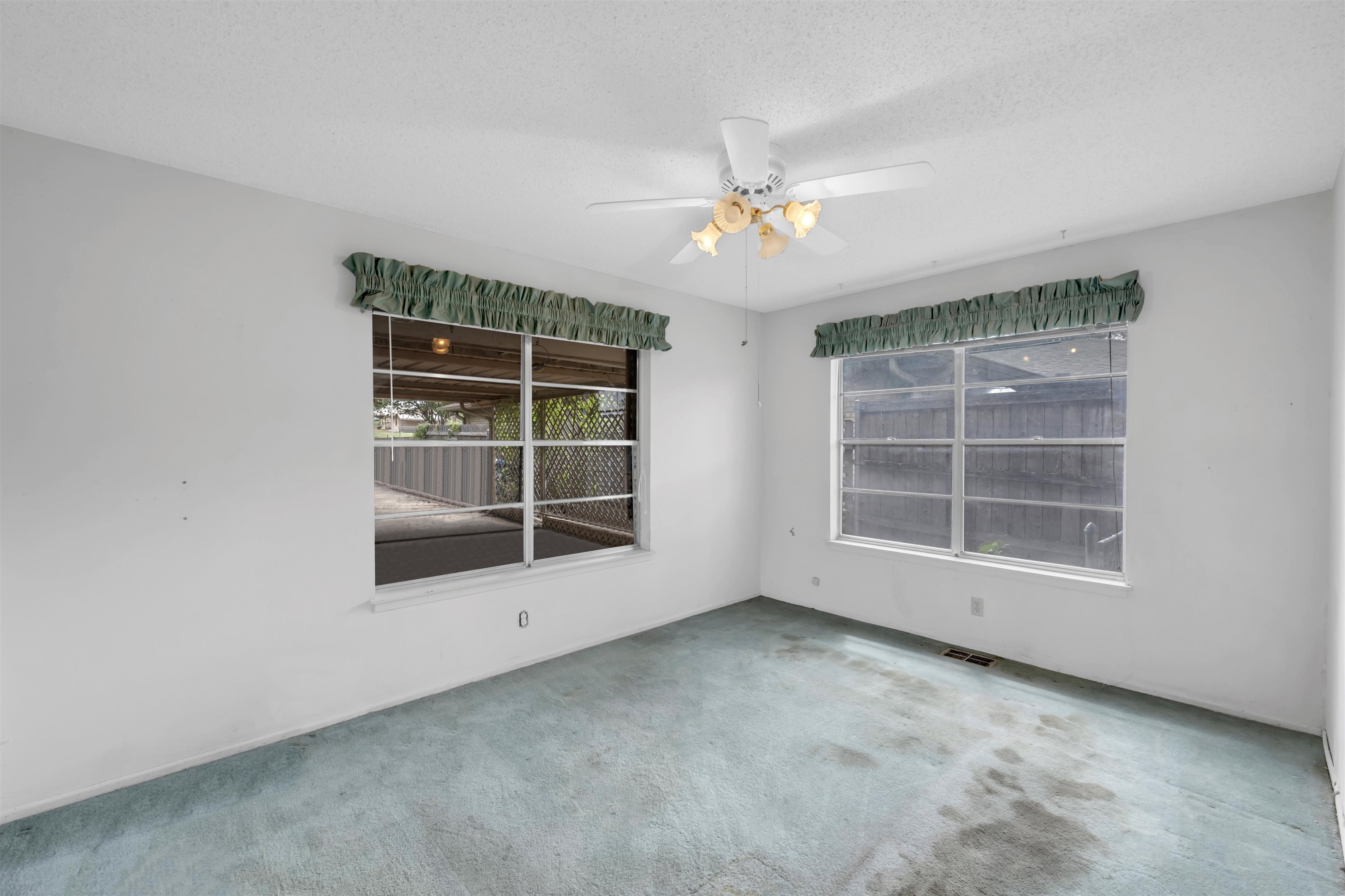 4808 River Oaks Drive