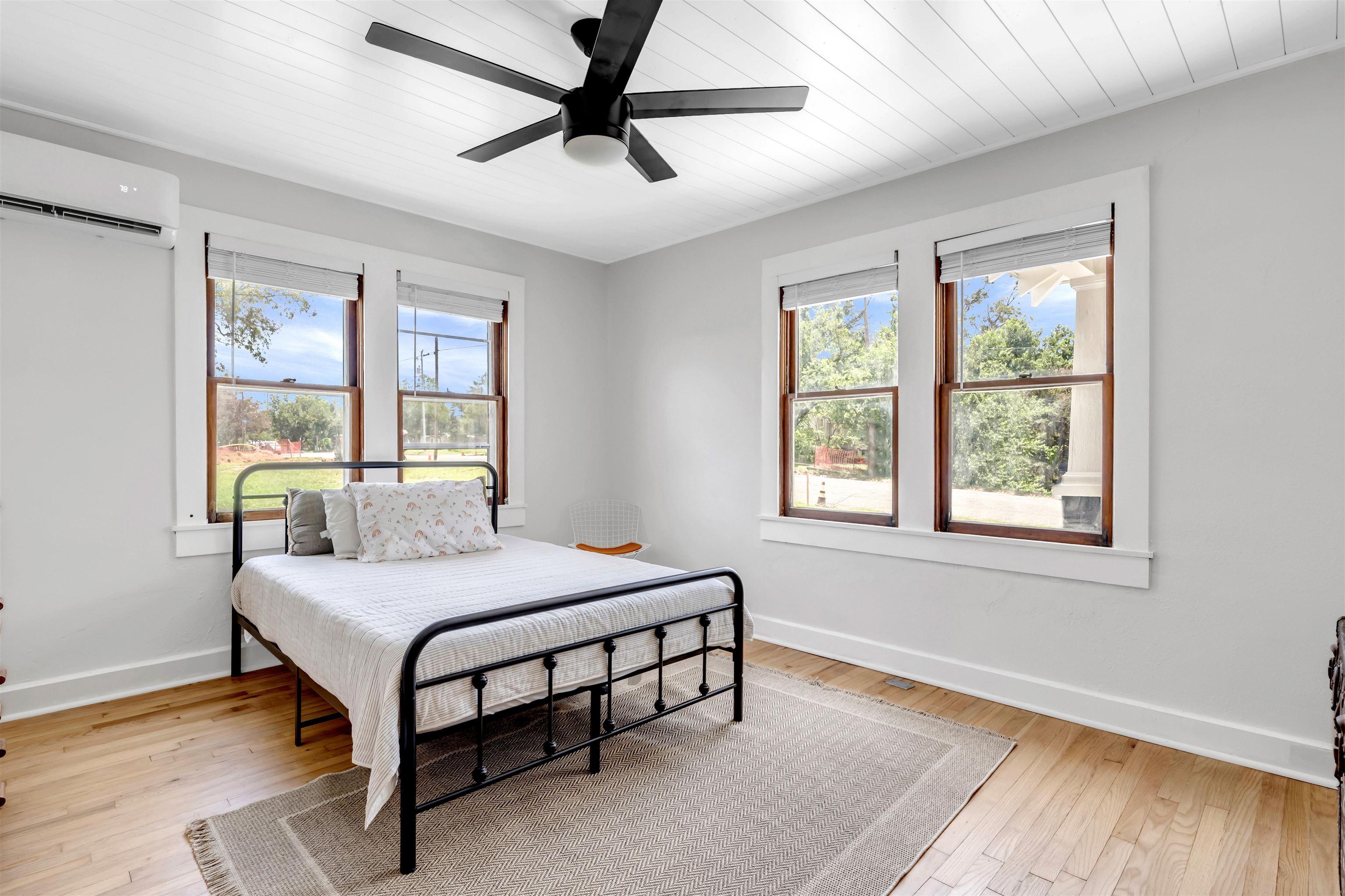 611 E Wallace Street