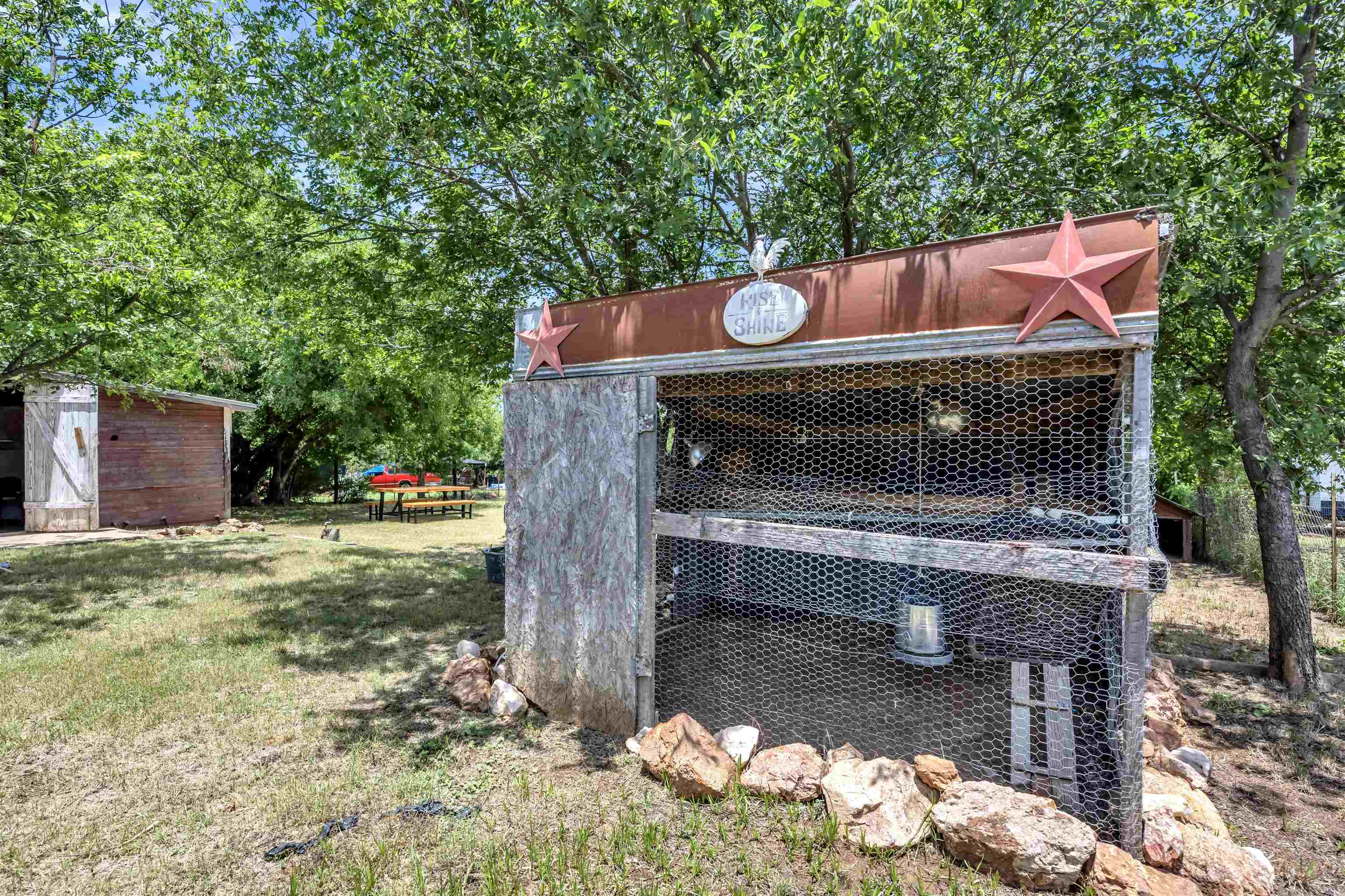 611 E Wallace Street